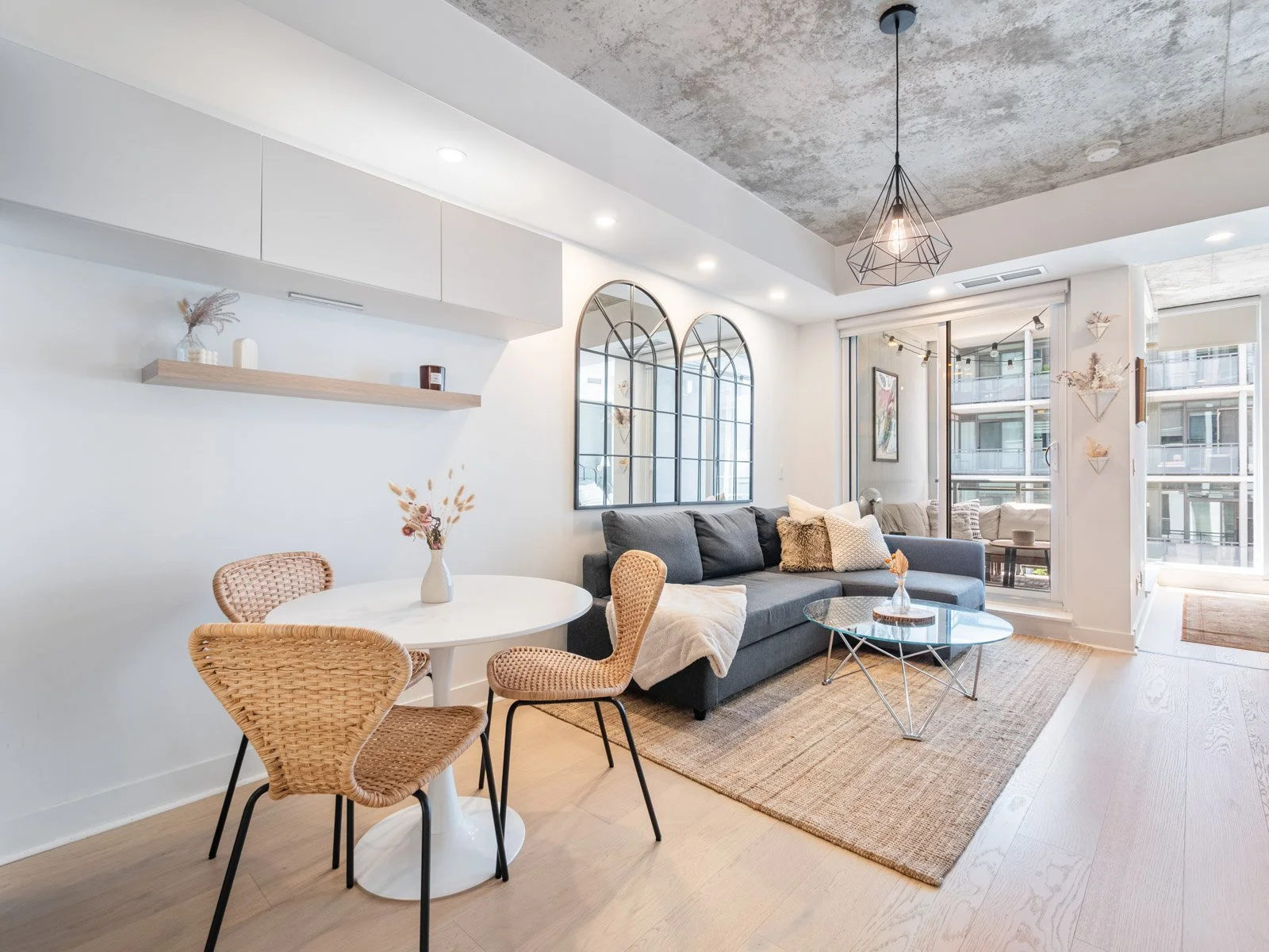 404-20 Gladstone Avenue-25.jpg