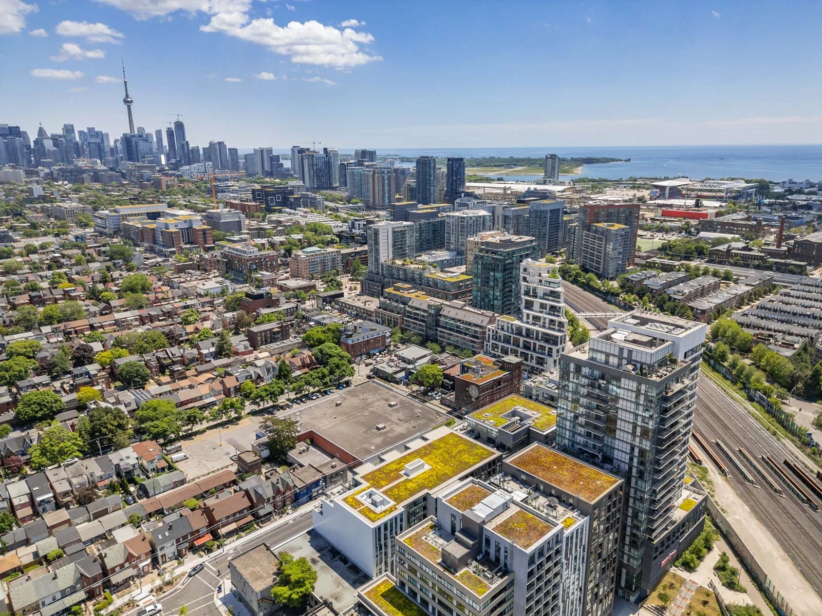 404-20 Gladstone Avenue-56.jpg