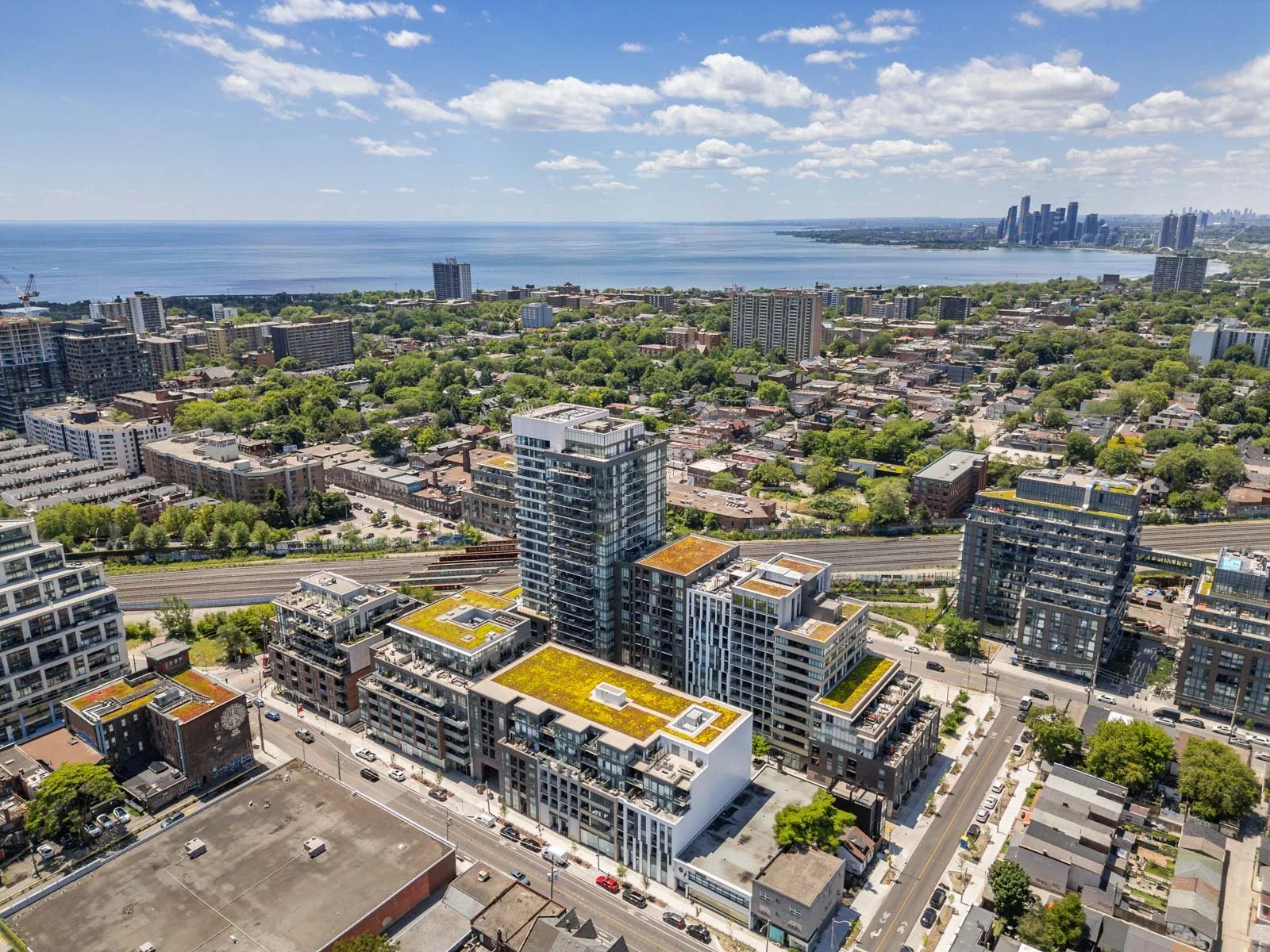 404-20 Gladstone Avenue-57.jpg