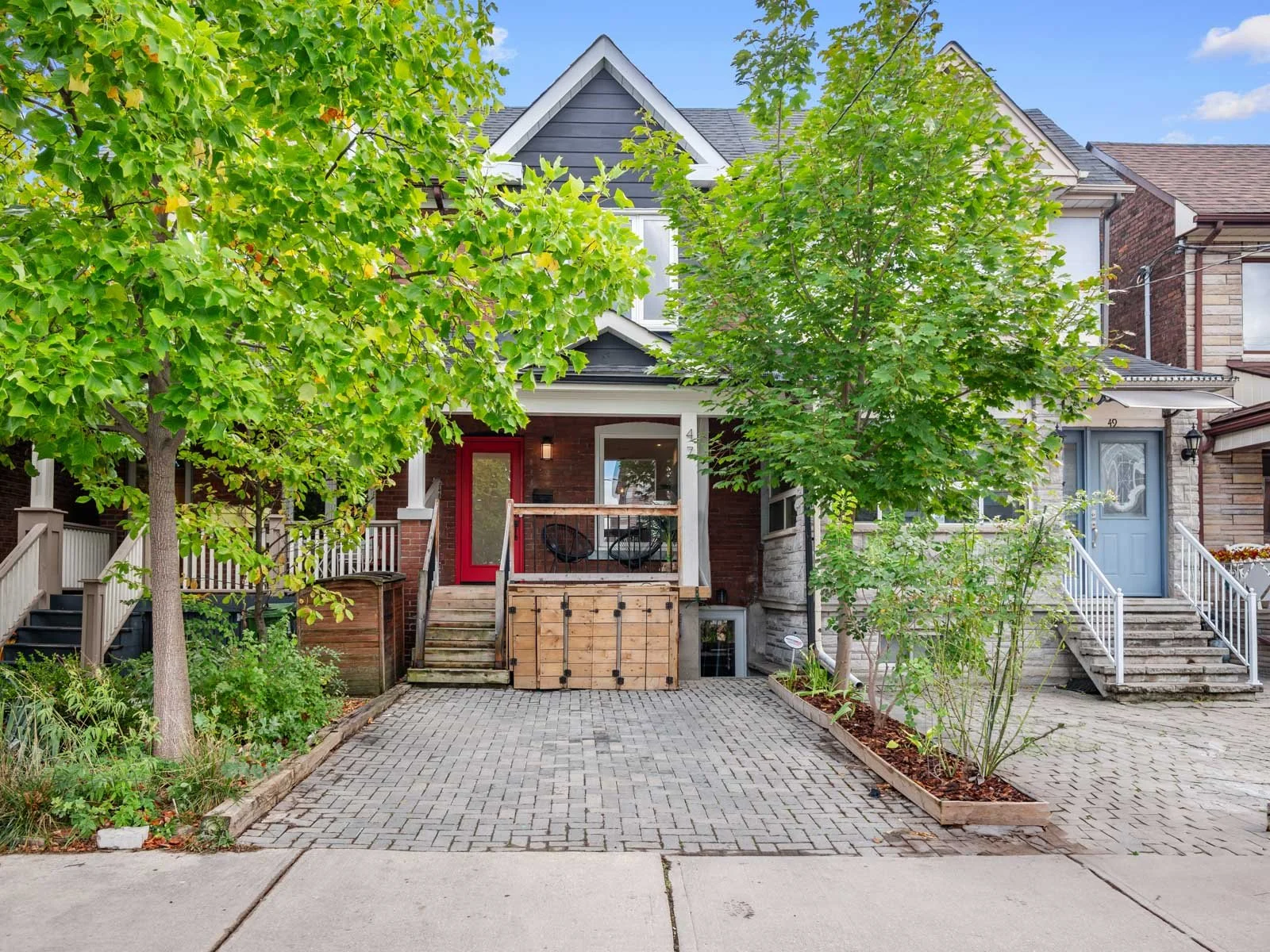 47 Armstrong Ave-1.jpg