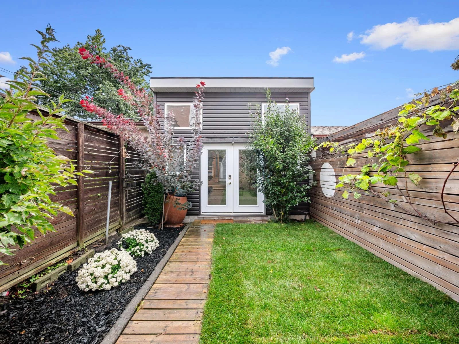 47 Armstrong Ave-67.jpg