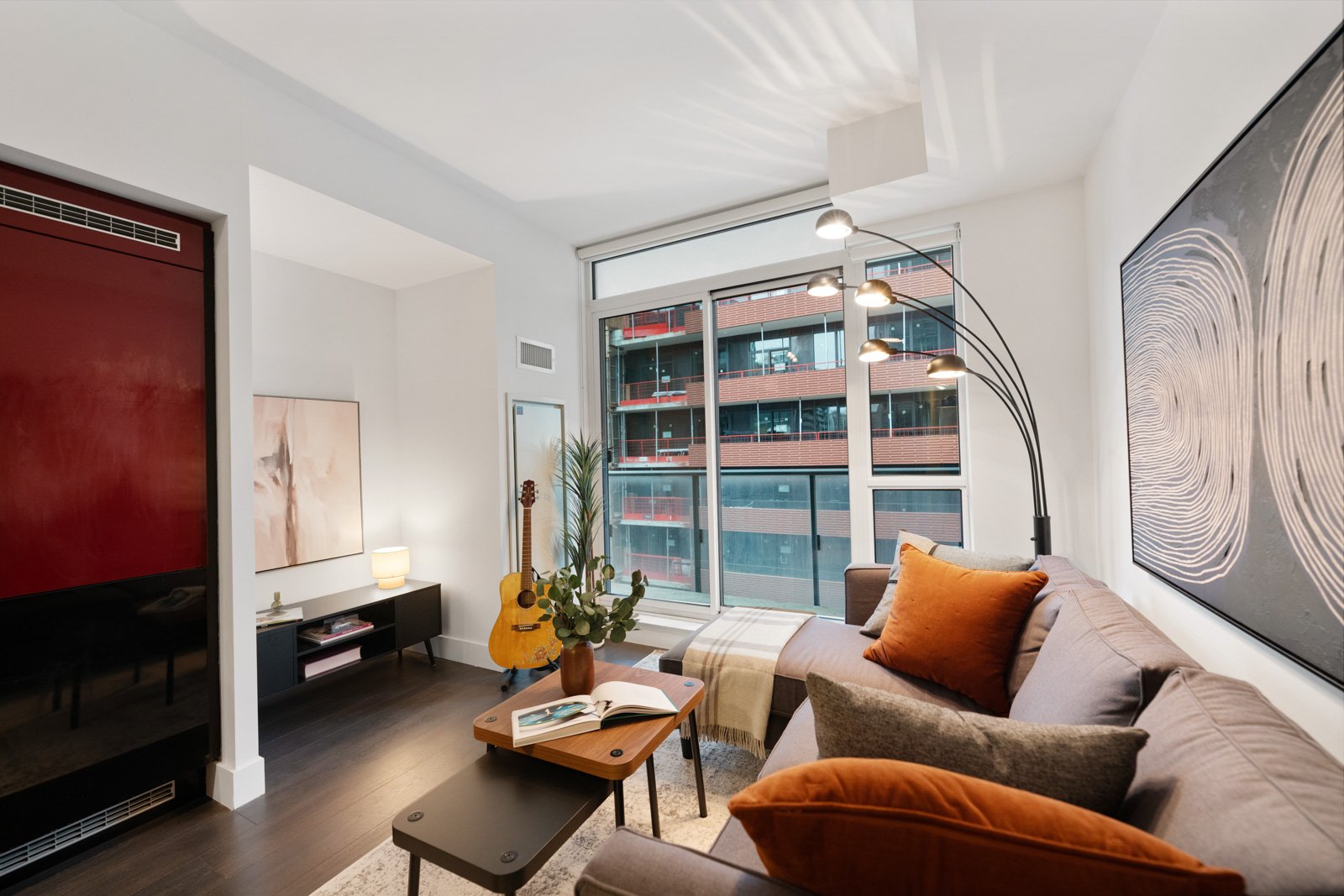 4. 801-39 Sherbourne St-35.jpg