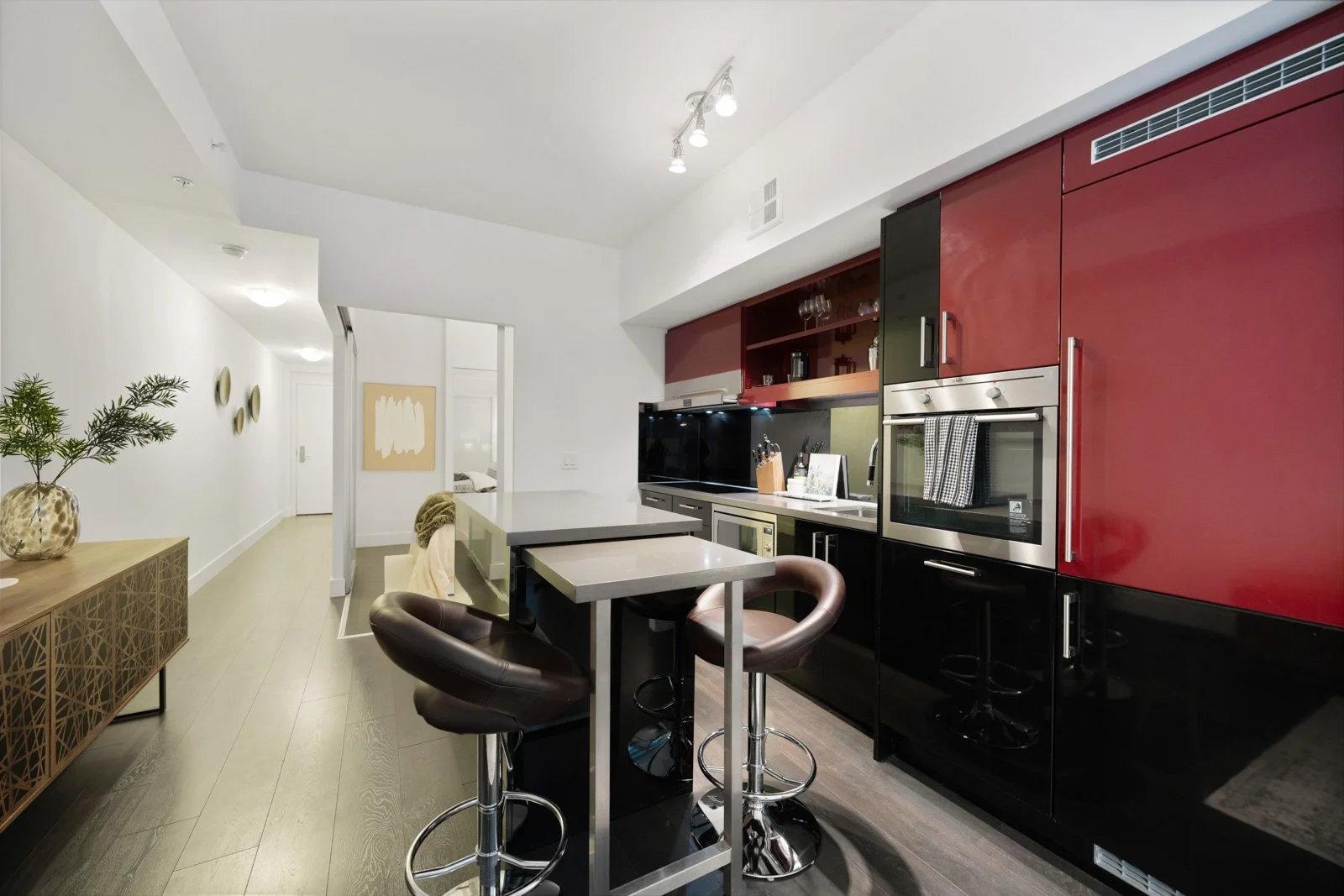 5.1 801-39 Sherbourne St-33.jpg