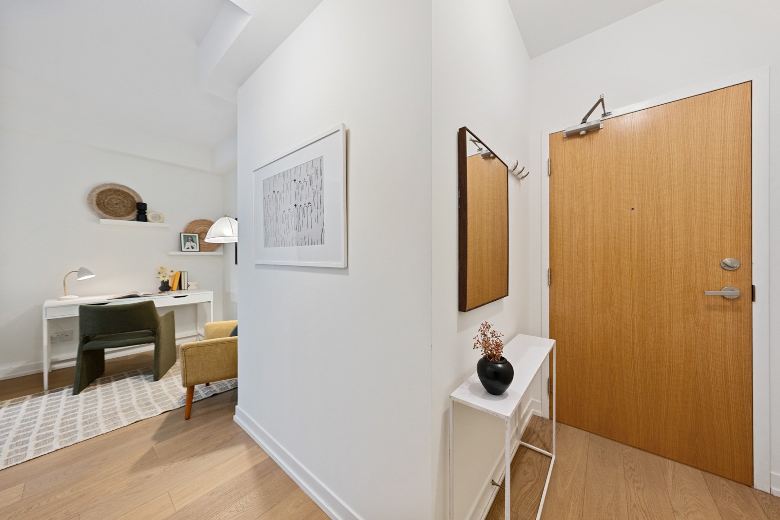 17.2 402-36 Howard Park Ave-16.jpg
