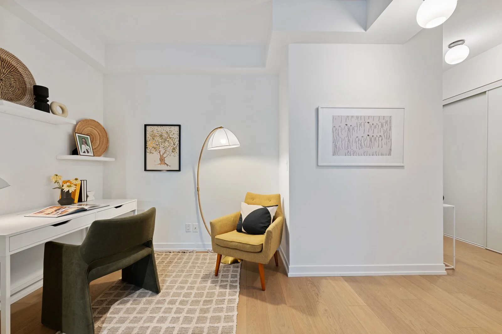 12. 402-36 Howard Park Ave-19.jpg