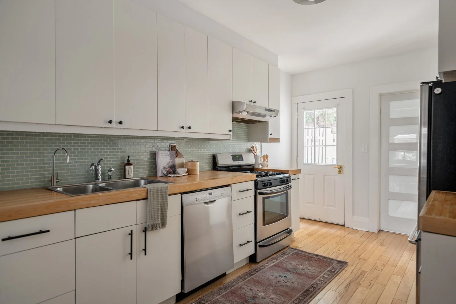 10. 83 Claremont St-35.jpg