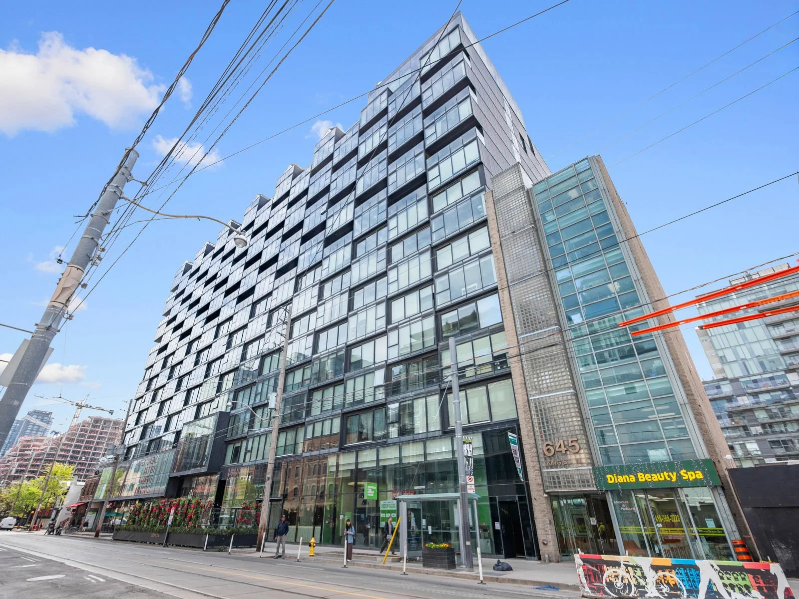 1. 929-629 King Street West-4.jpg