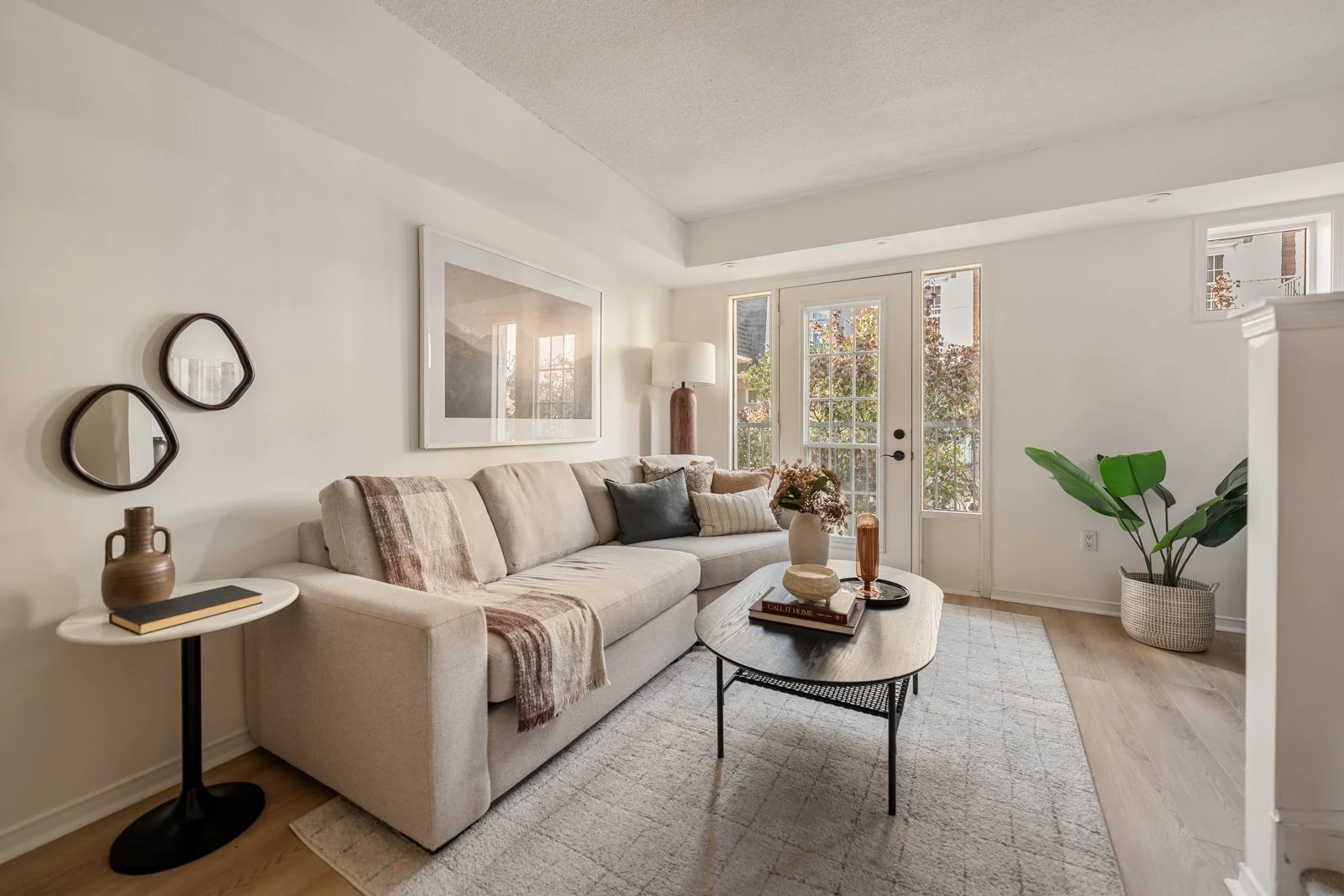 1. 221-20 Merchant Ln-12.jpg