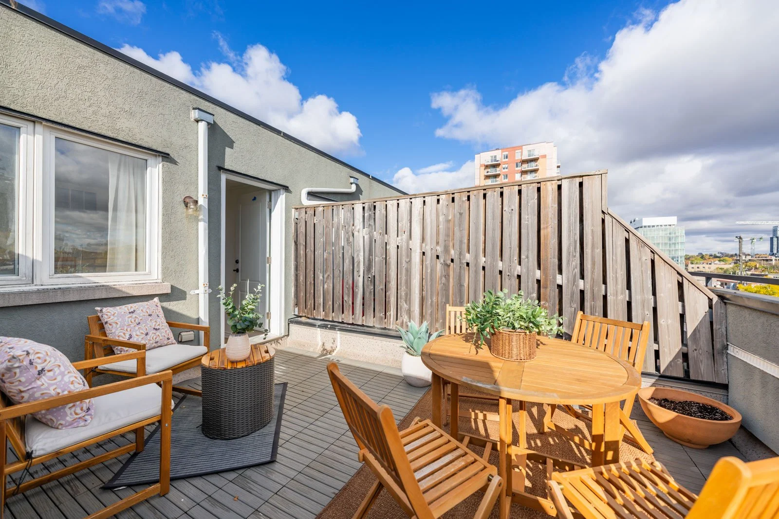 21. 221-20 Merchant Ln-68.jpg