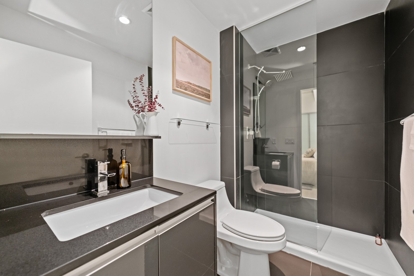 10. 714-20 Gladstone Ave-41.jpg