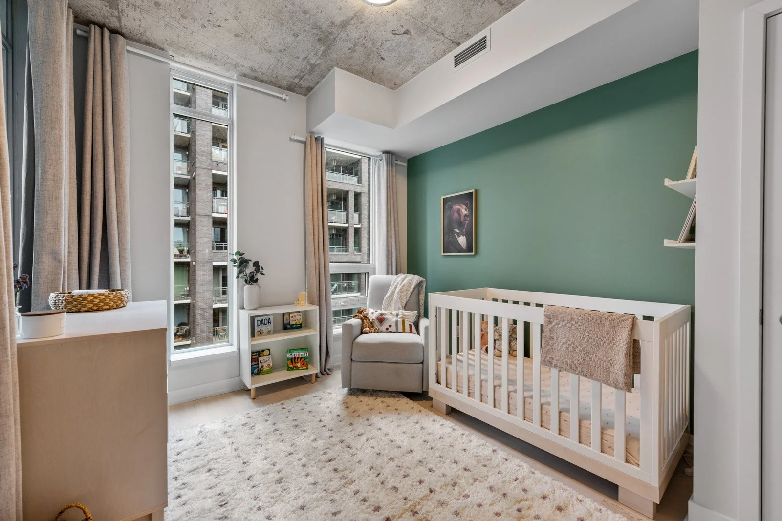 11. 714-20 Gladstone Ave-32.jpg