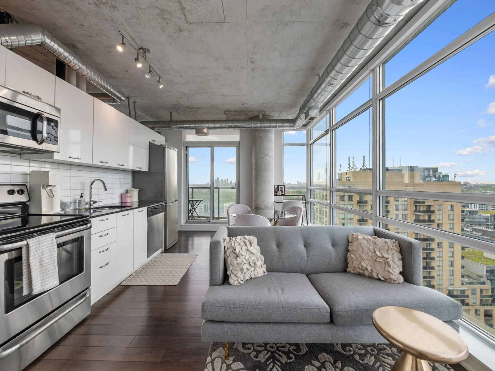 3. 150 Sudbury St #1802-10.jpg
