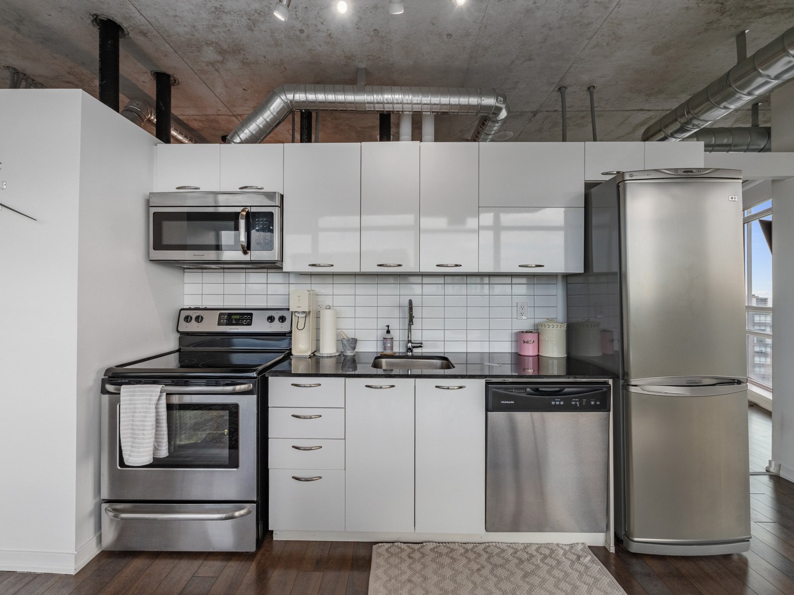6. 150 Sudbury St #1802-14.jpg