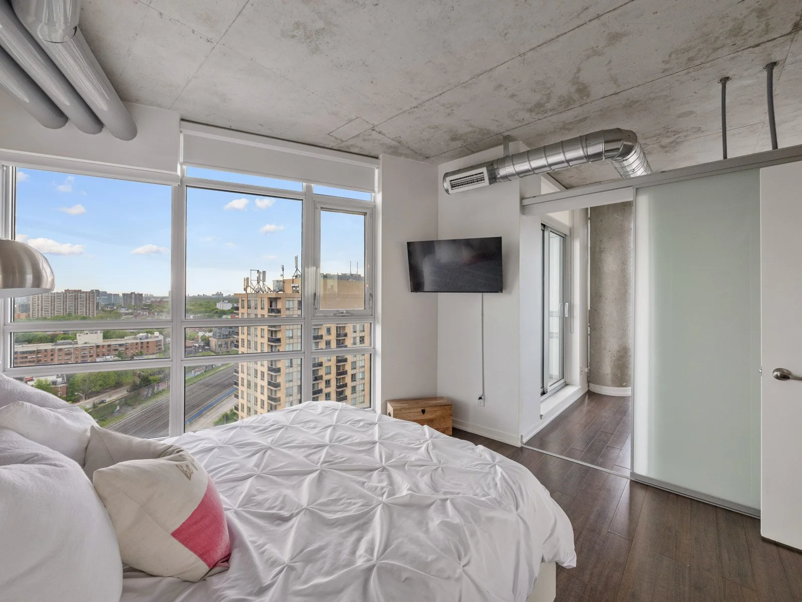 9. 150 Sudbury St #1802-23.jpg