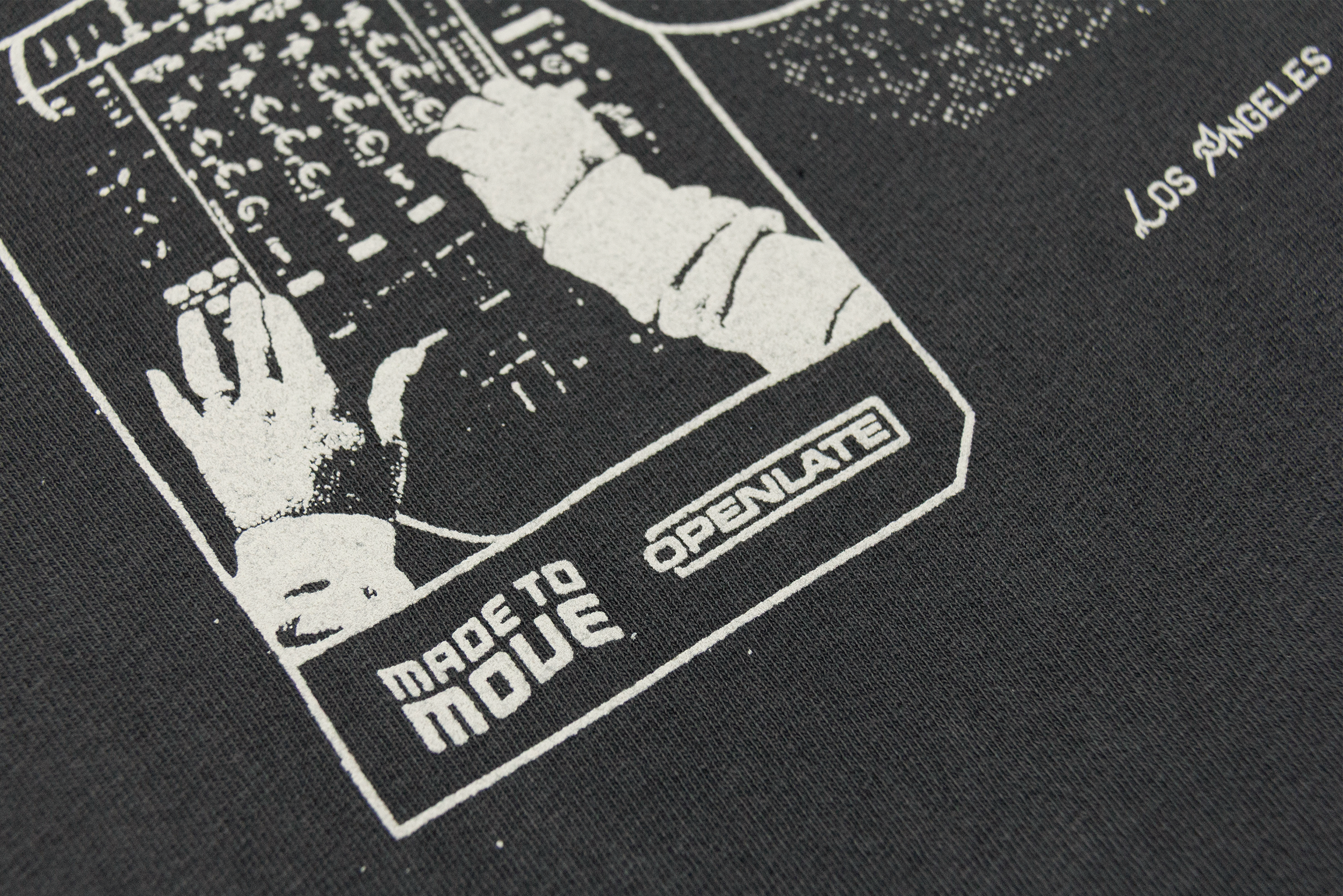 Move Together Back Detail 3.png