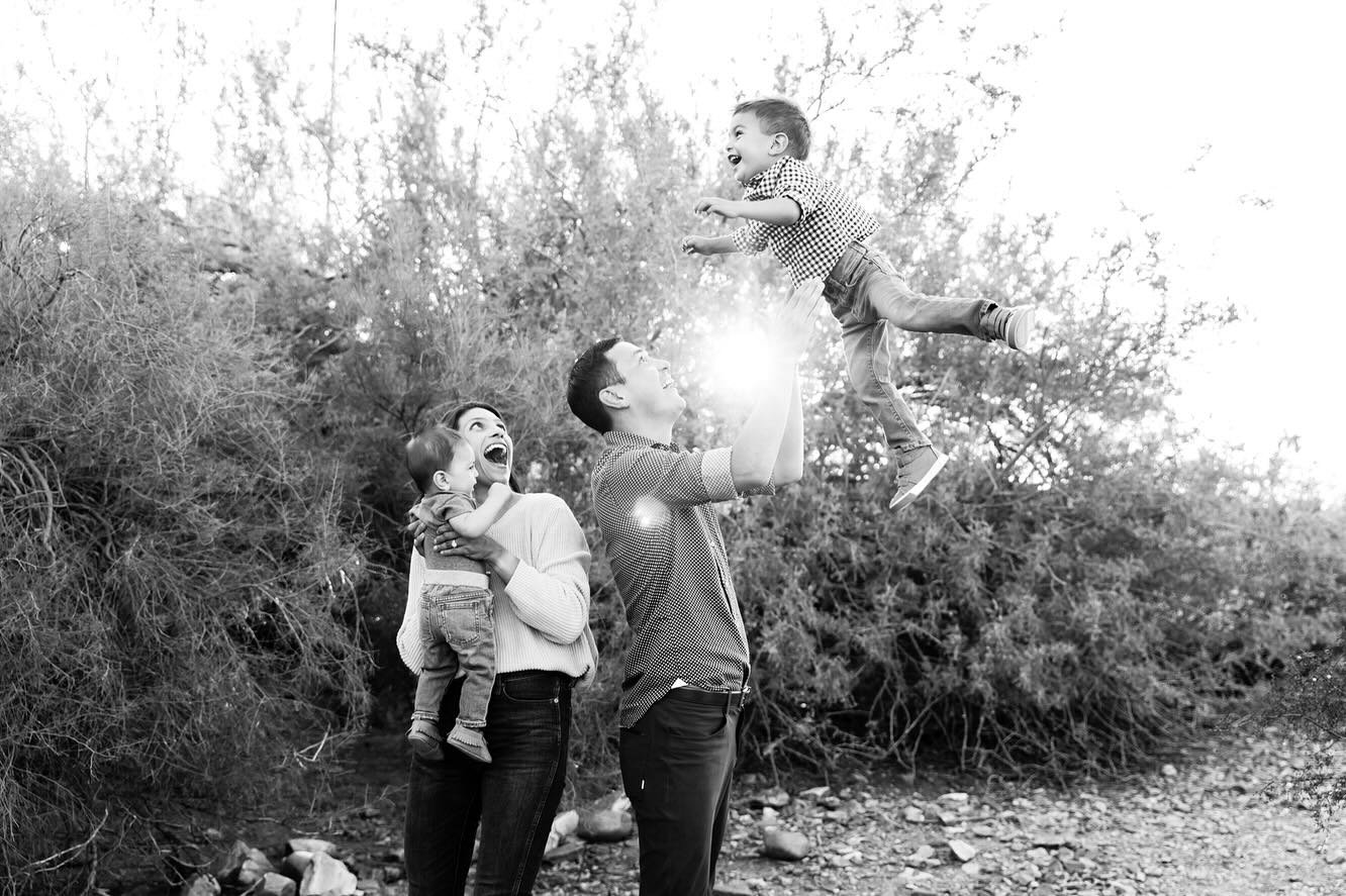 Parents often ask when they &ldquo;should&rdquo; plan their next photo shoot for their baby after the newborn stage. I personally love the six month stage- once they can sit up. Their expressions are priceless; they know their name; they&rsquo;re eng