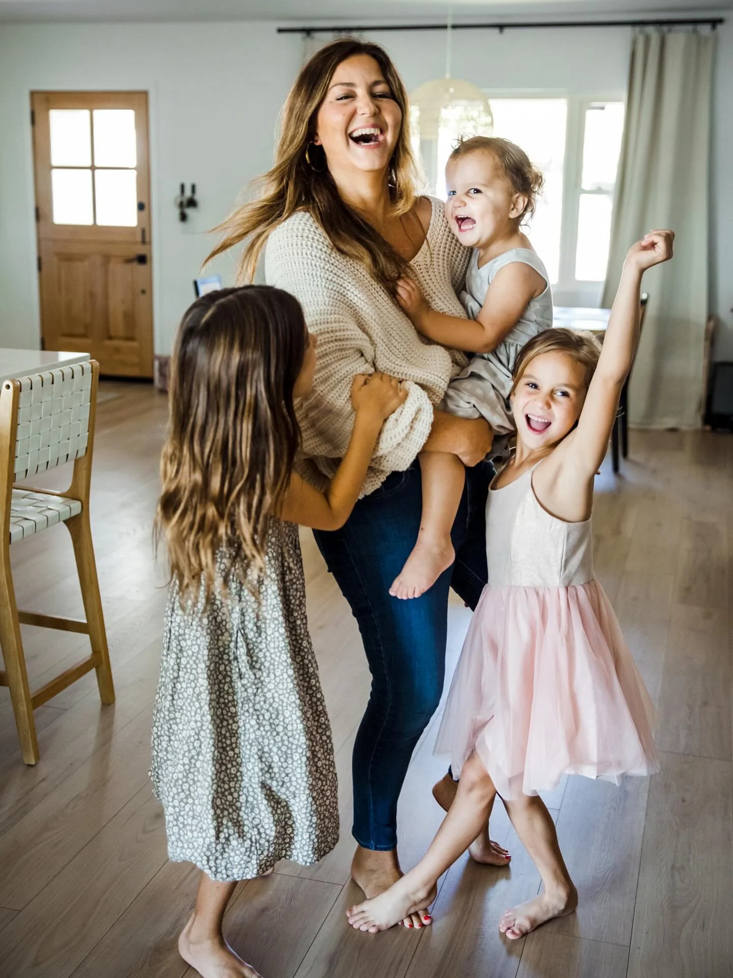 I don&rsquo;t know about you, but Fall officially starts after Labor Day in my brain. Even if it is still 102&deg; out. If you&rsquo;re curious about an in-home session this fall, I wrote an article for Scottsdale mom blog with the reasons they are t