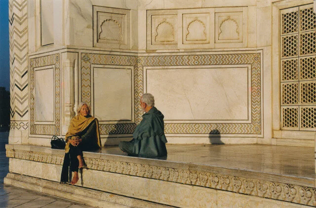 Victoria and Thomas at the Taj Mahal