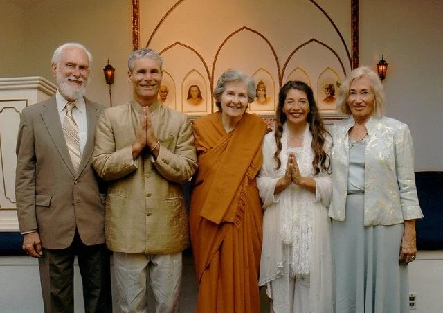 Peri and Charles wedding - click photo for their story and many more photos.