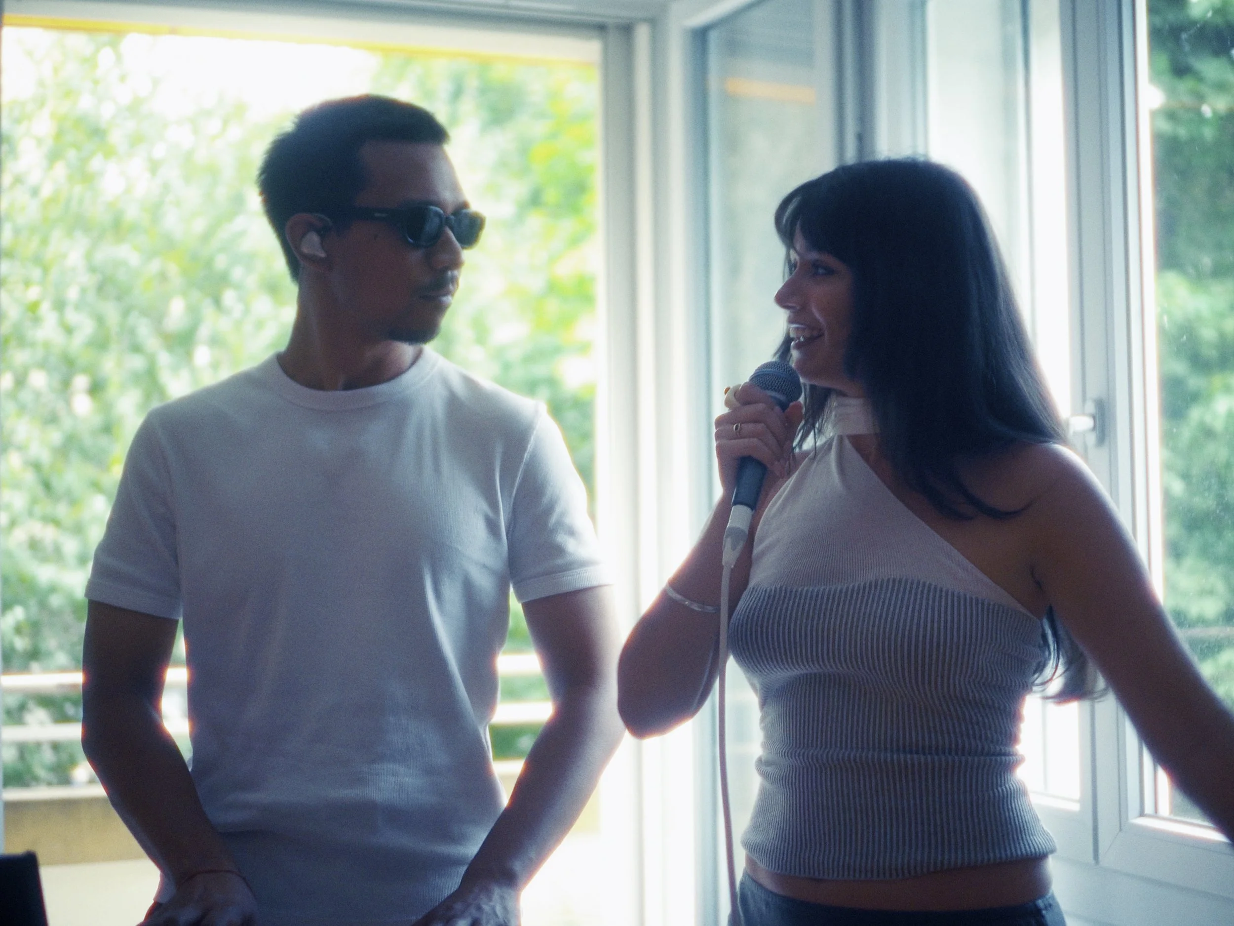 Azure recaptured the sassy attitude of one of her recent music videos My Girls. Cruising around her apartment whilst bringing some playful attitude she graces our ears with her live vocals once again.

Production Company: Sam A.G.R
Producer: Salma Su