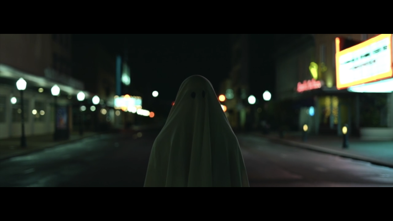 Wrapping up my time in college at the Savannah College of Art and Design in the peak of the Covid 19 pandemic, a special project came to be with a collaboration of Swiss Producer, Singer and Song Writer Chelan. As the city becomes a ghost town, the g