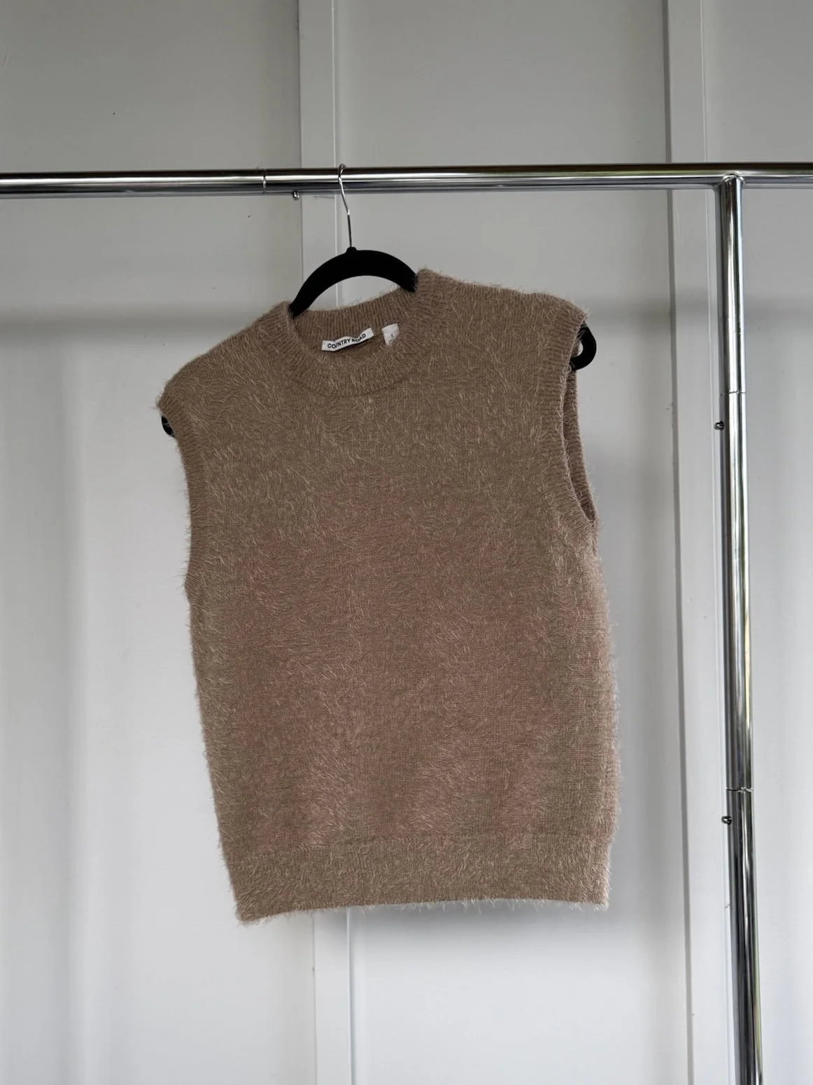 Country Road Fluffy Knit Tank Size S