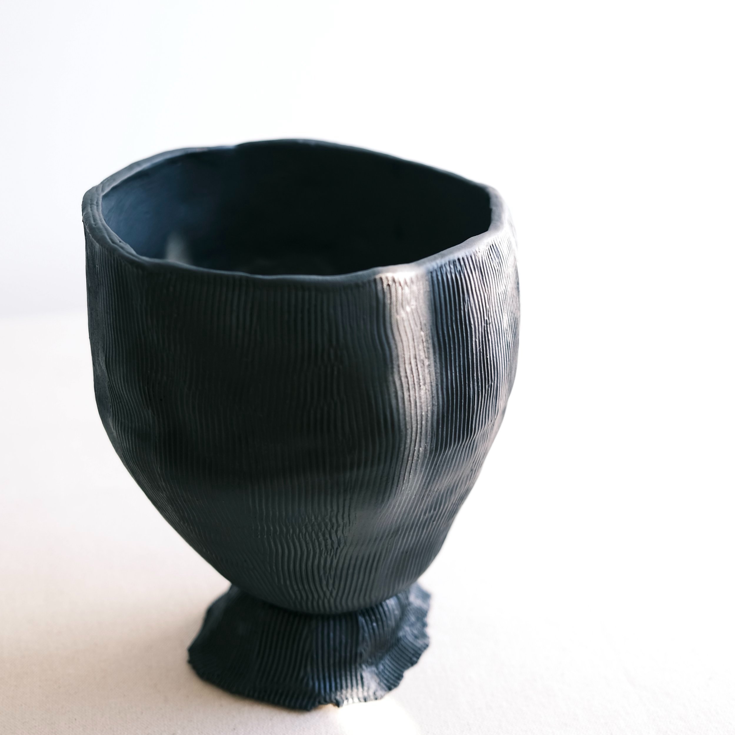large ribbed vase in matte black