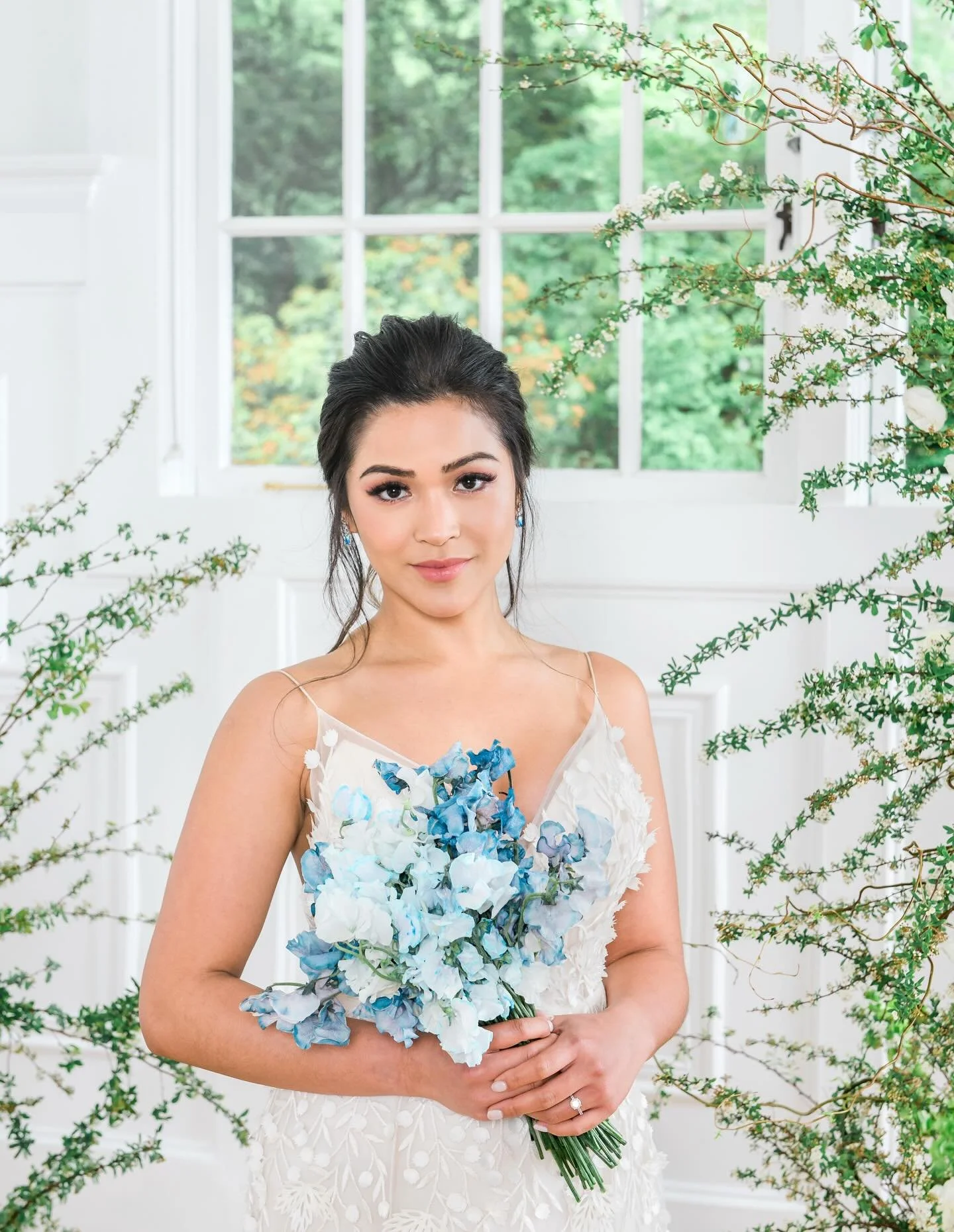 Something blue, something old, something borrowed, you just need that new engagement ring and we&rsquo;ll be ready for you! 

Featured on @wedluxe 

Concept, Designer, Decor @ellssievents
Stationery @violetgreycreative
Cake &amp; Desserts @cakeandgir