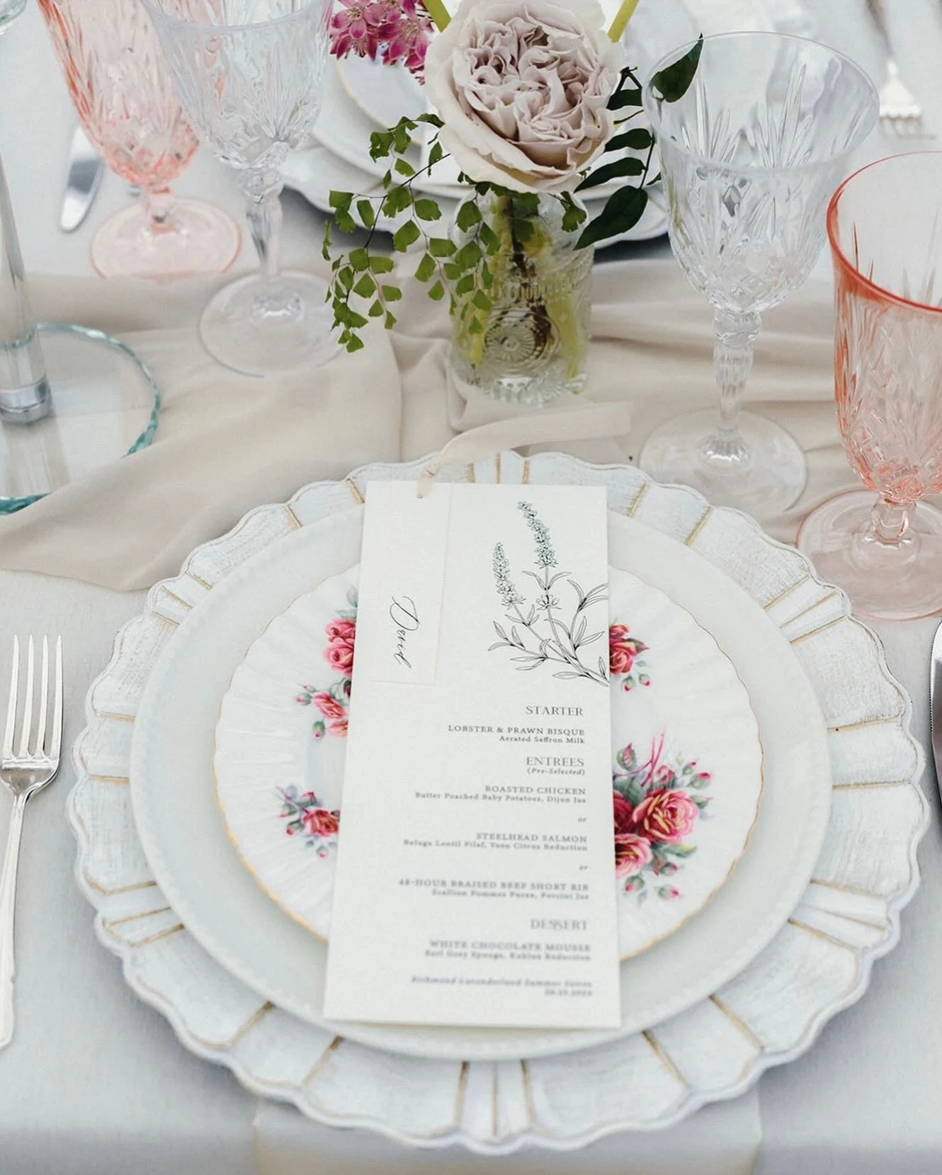 This and all your friends eating a beautiful meal together 🍽️💛

Lead Decor - Dessert table, dinner reception, main bar &amp; lounge area @ellssievents
Venue @richmondlavenderland
Planning, Design &amp; Styling @dreamwithkitty @everesevents
Catering