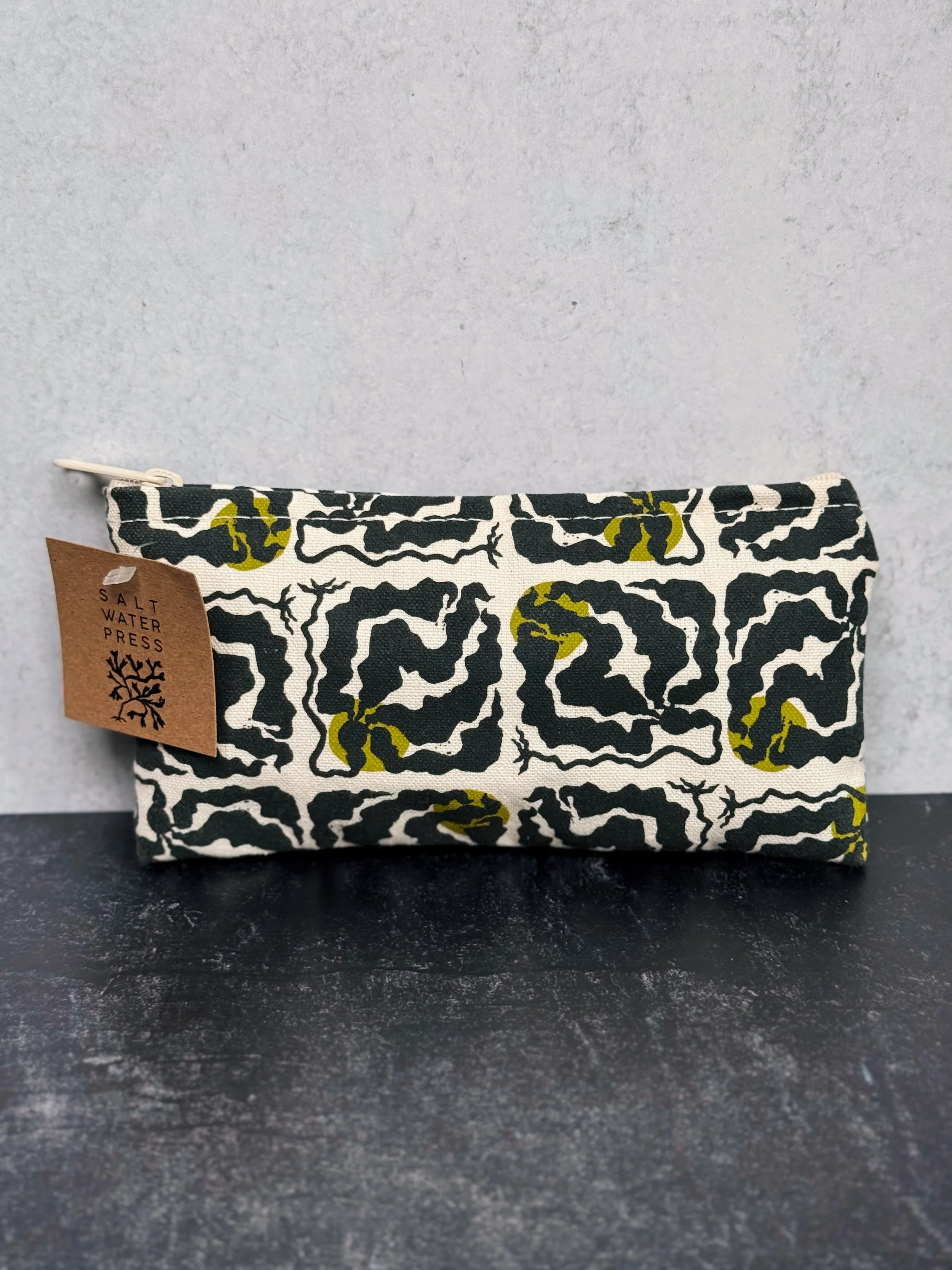 Bullkelp pouch 4.jpg