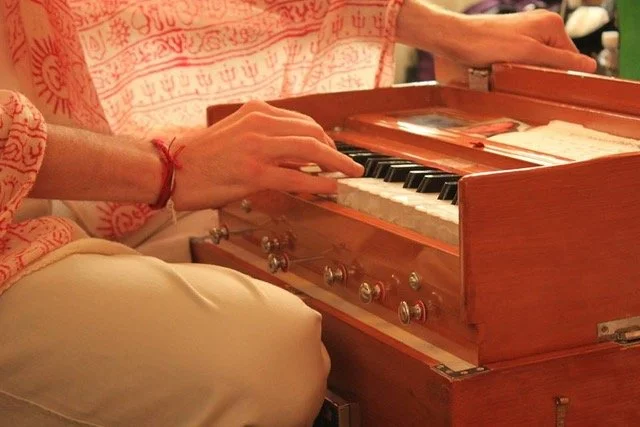 Intro to Harmonium 