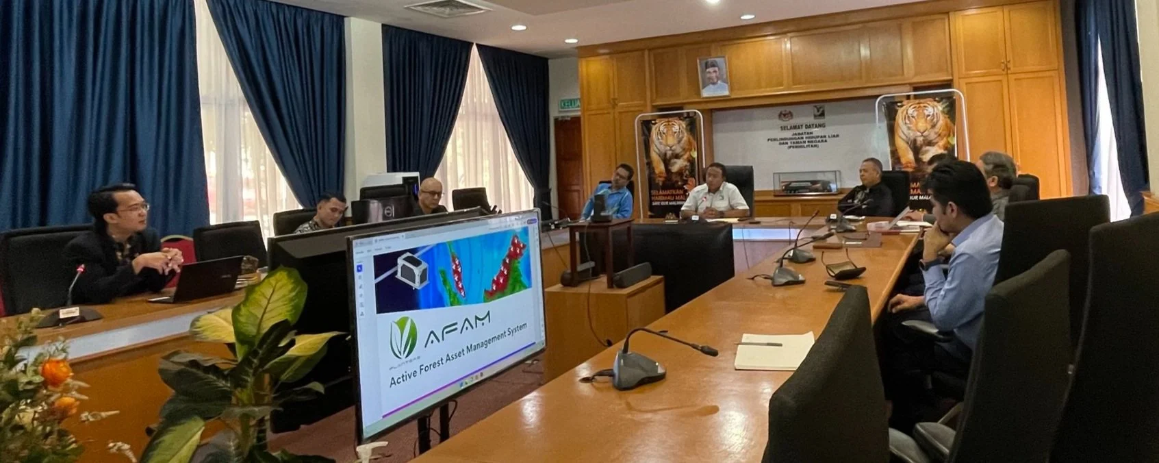 Safeguarding Wildlife and Borders: Advancing Conservation Efforts with AFAM in National Parks