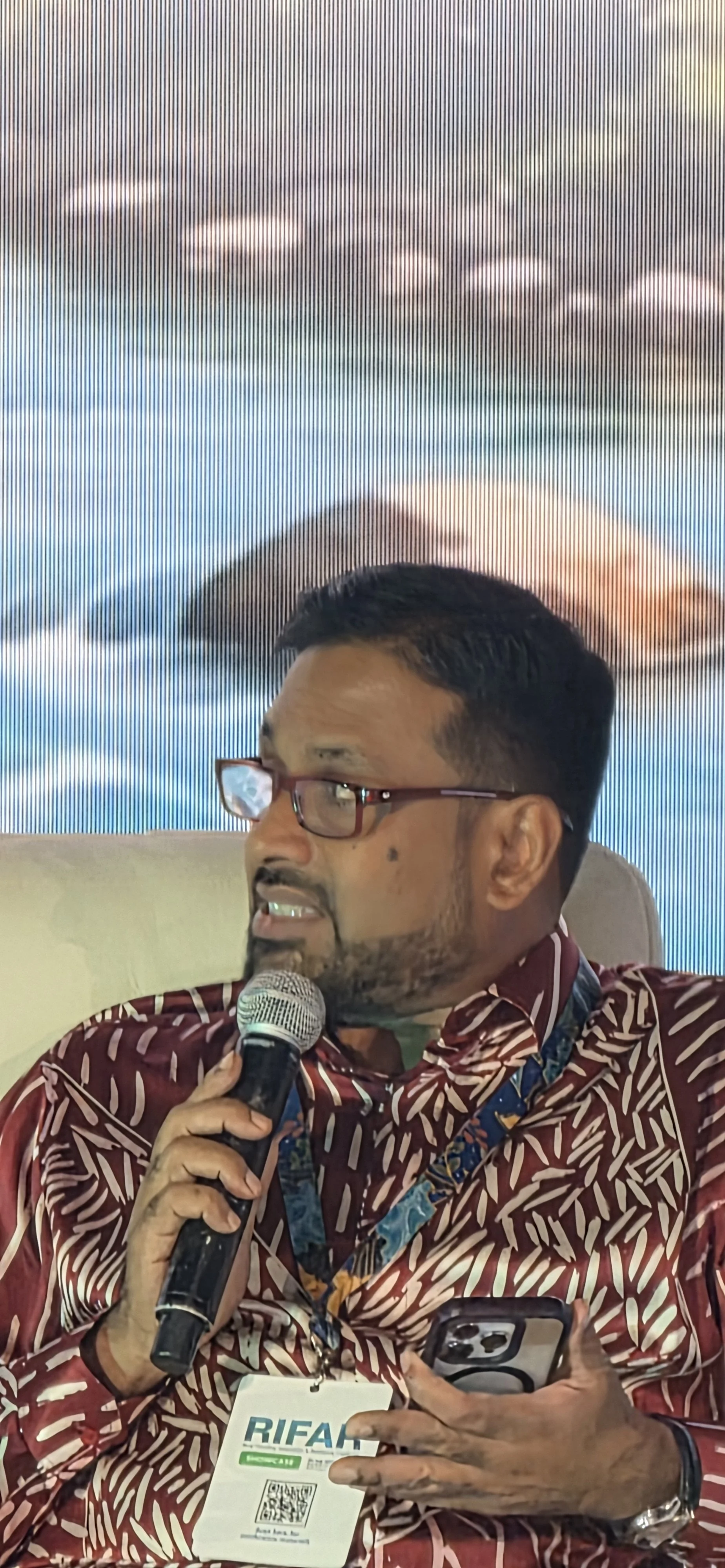 261496.jpg