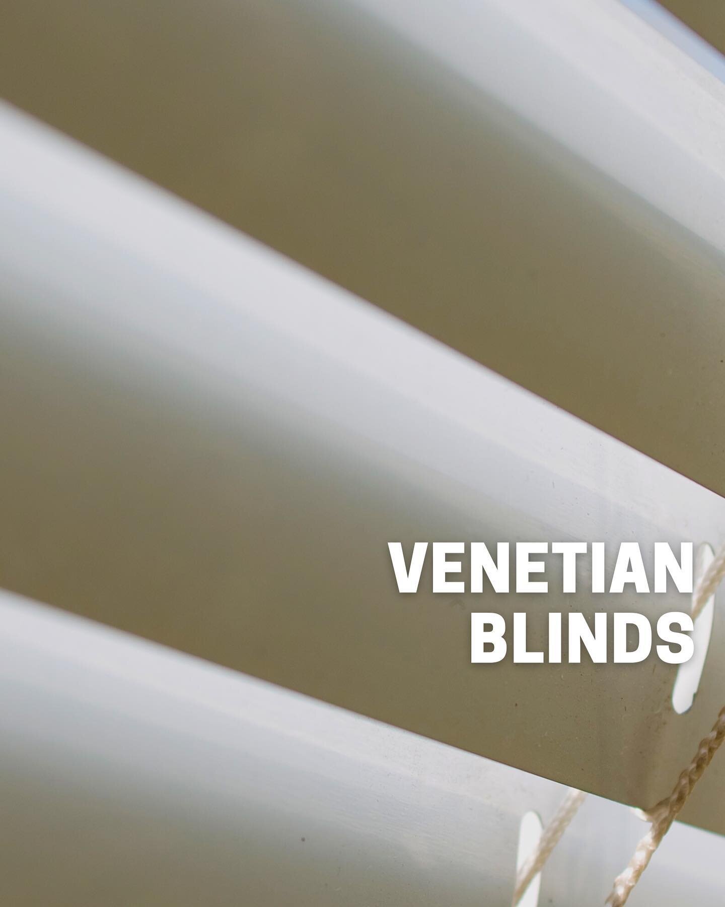 Venetian Blind are a kind of blind that consists of basic 25MM horizontal slats made of aluminium which can be pivoted to control the amount of light that passes through it. 

It comes in two system: One Pole or Normal System. 

It also offers two di