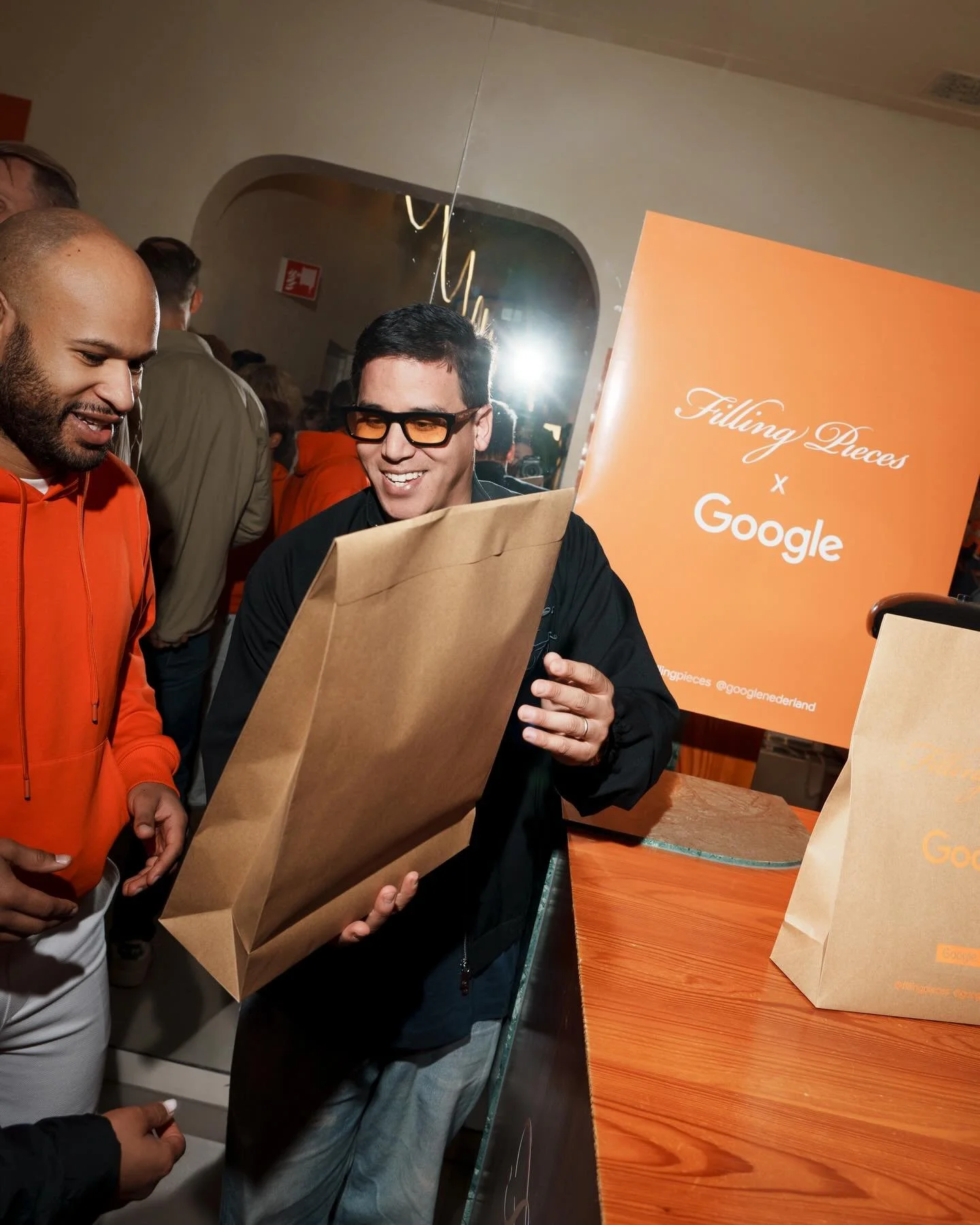 Reminiscing King&rsquo;s Day.

A look back at our event for @googlenederland x @fillingpieces 

Cause wasn&rsquo;t it &ldquo;het beste Koningsdagfeestje van het jaar? Ja toch?&rdquo;

Thank you for being the most amazing hosts @tuftufamsterdam @fosbu
