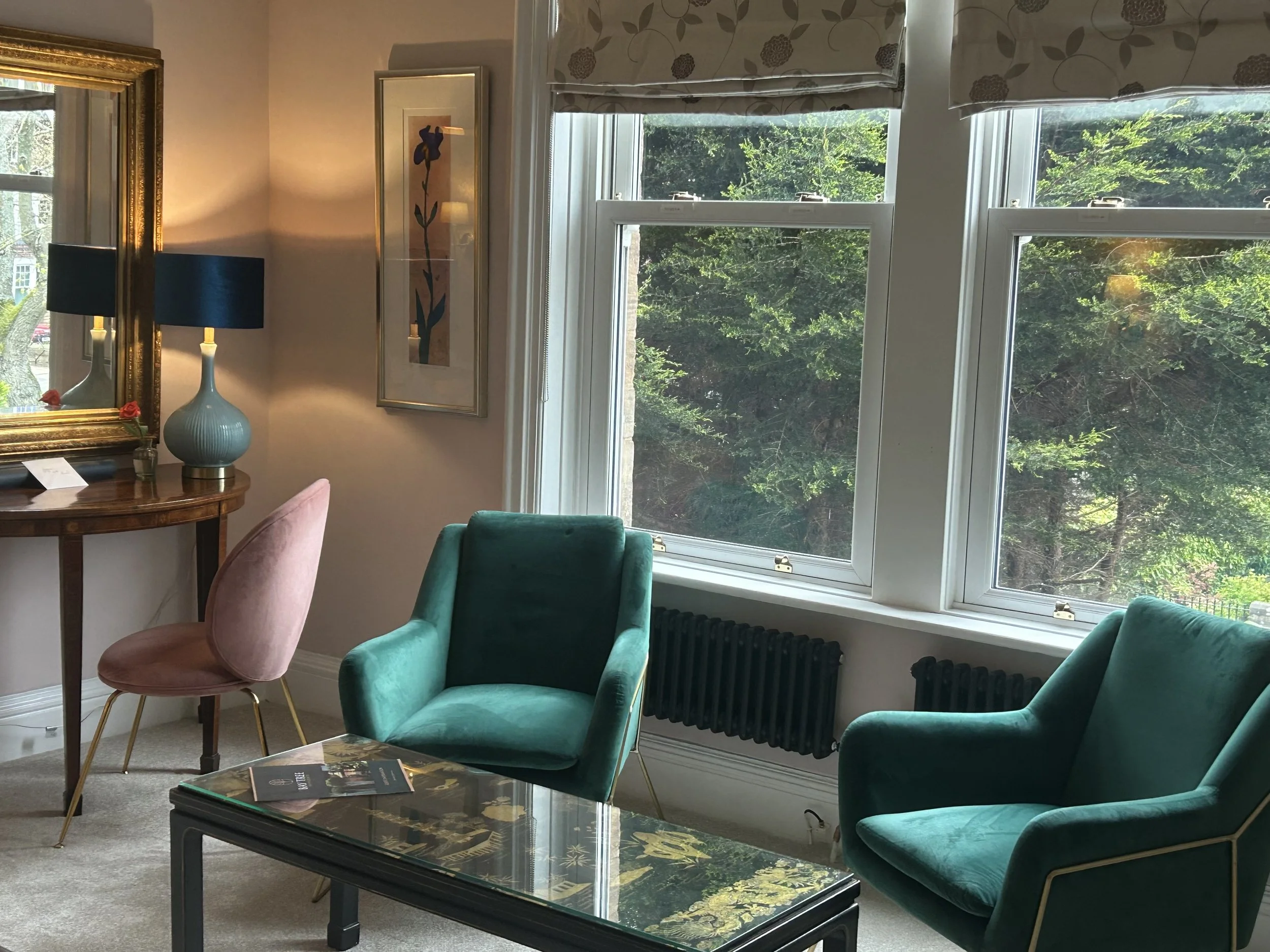 Jade Super King, room 2, first floor