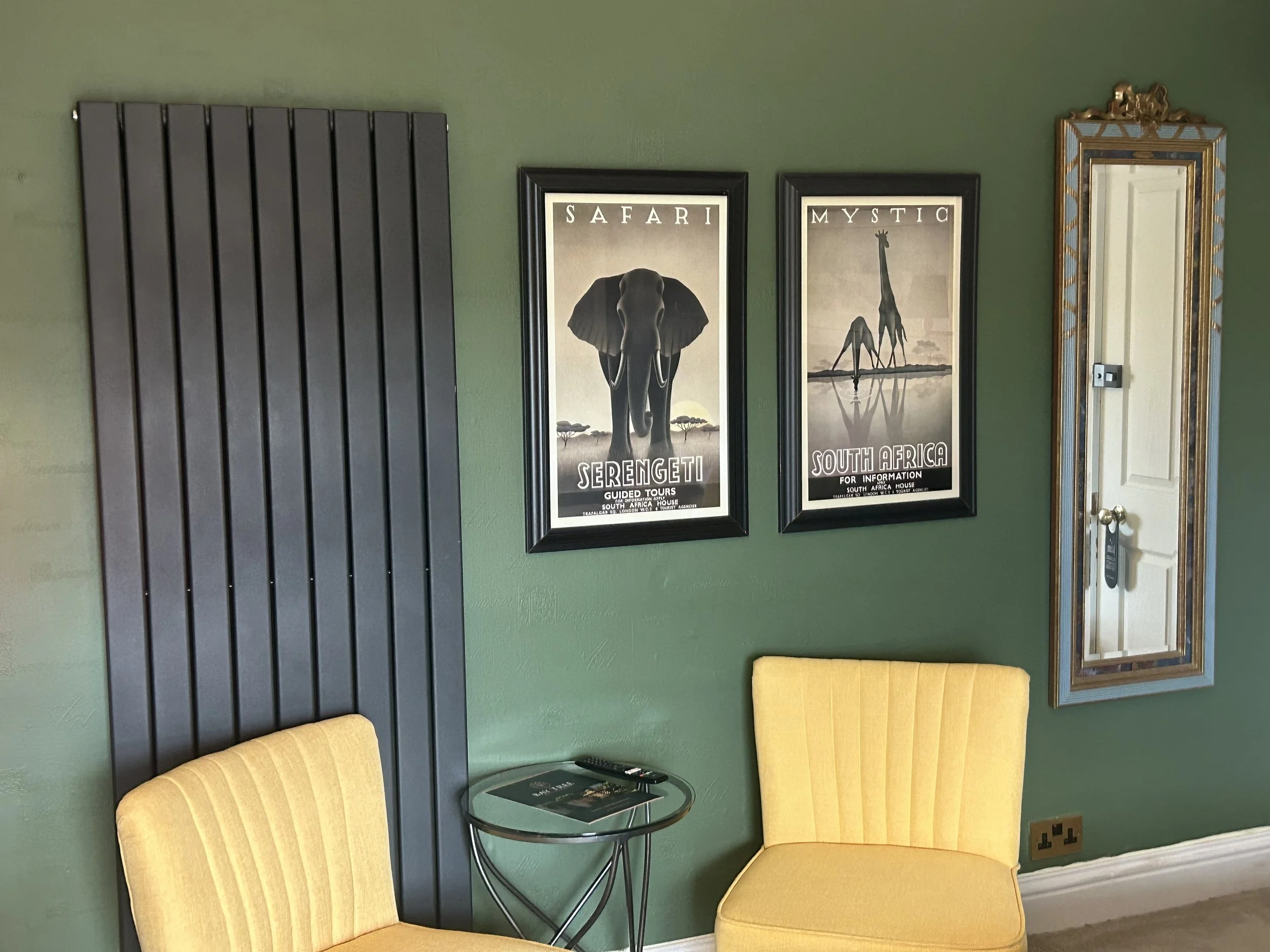 Cosy King, room 7, second floor