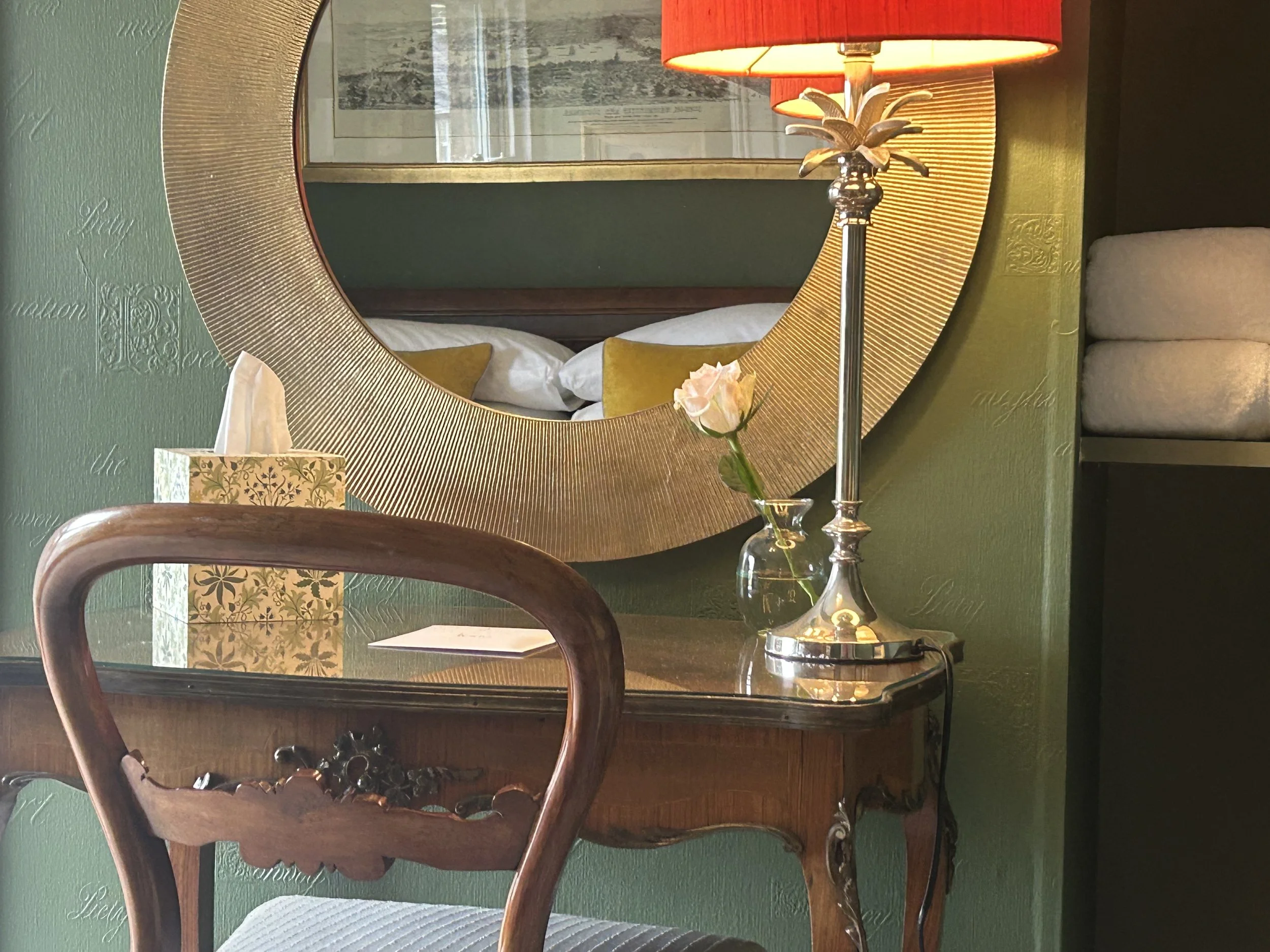 Cosy King, room 7, second floor