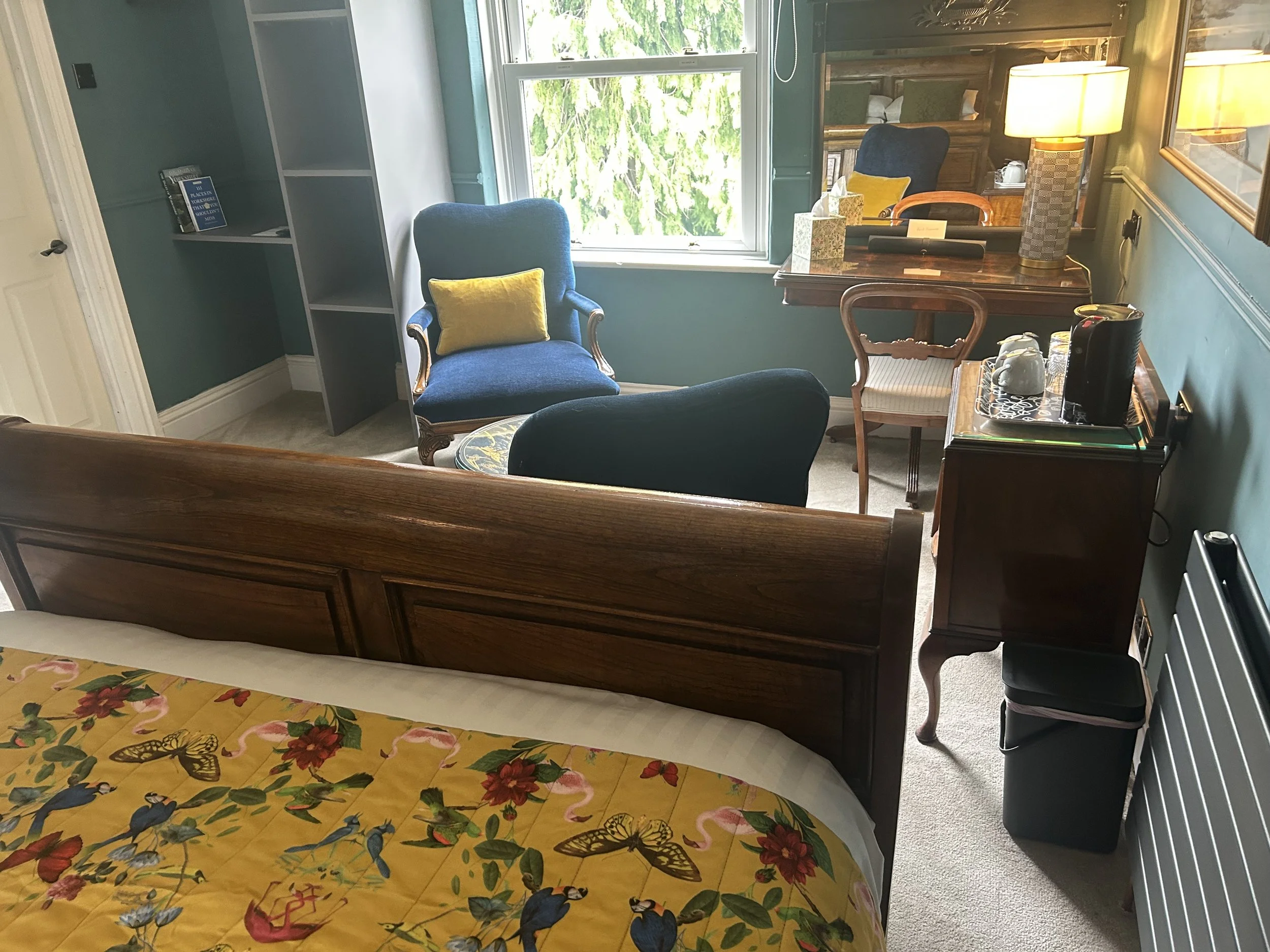 And built-in storage for your clothes and cases.