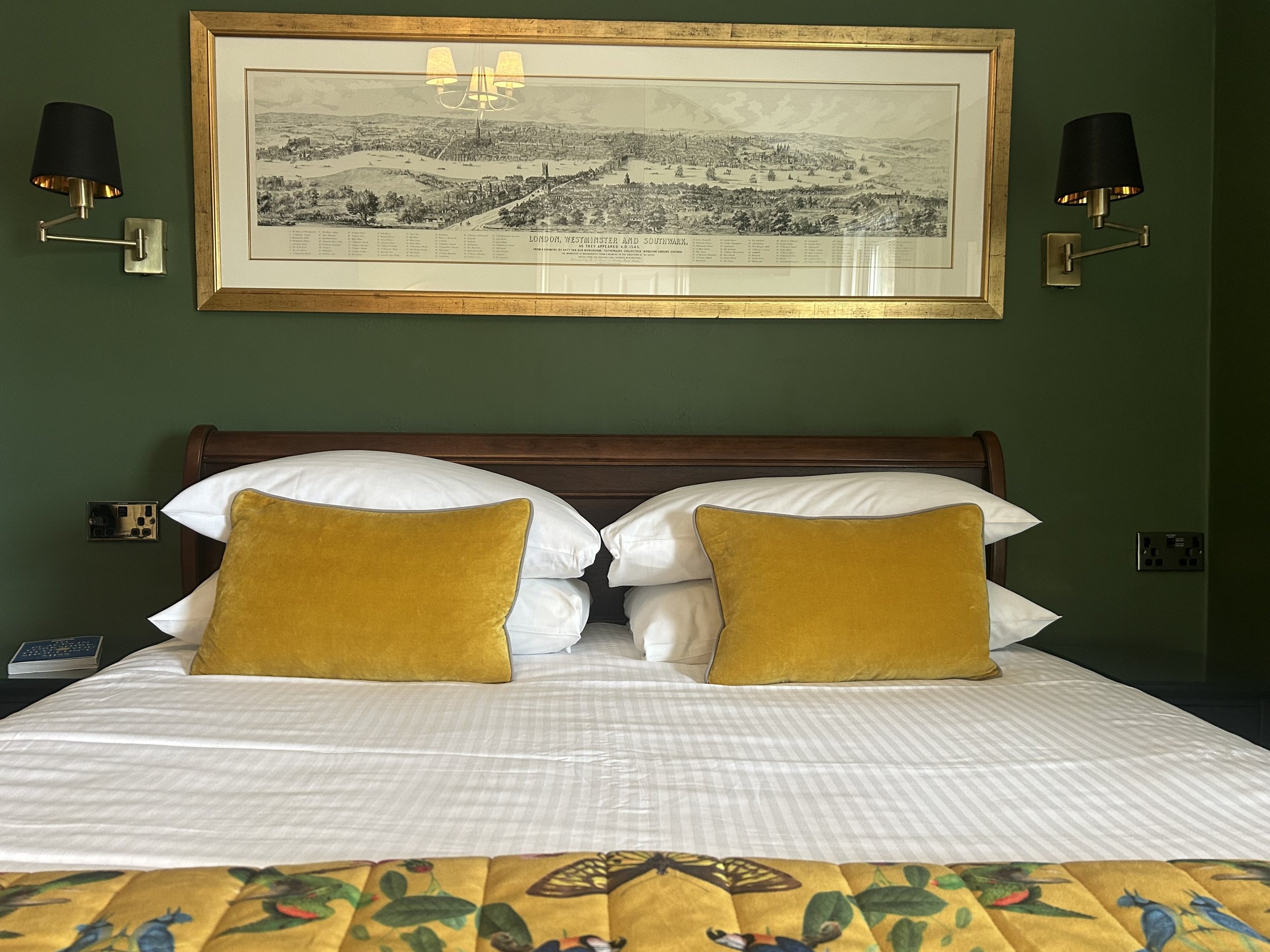 Cosy King, room 7, second floor