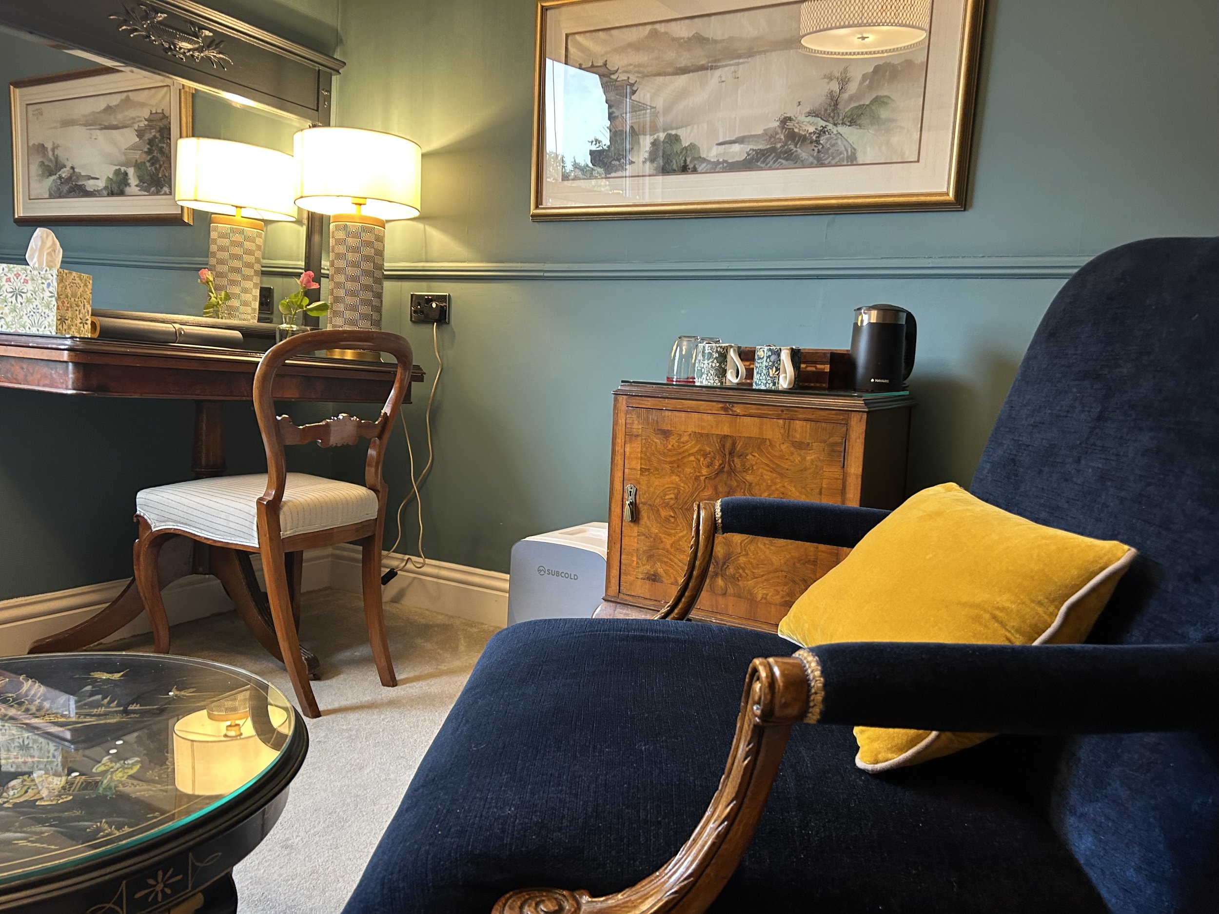 A nicely illuminated spot.