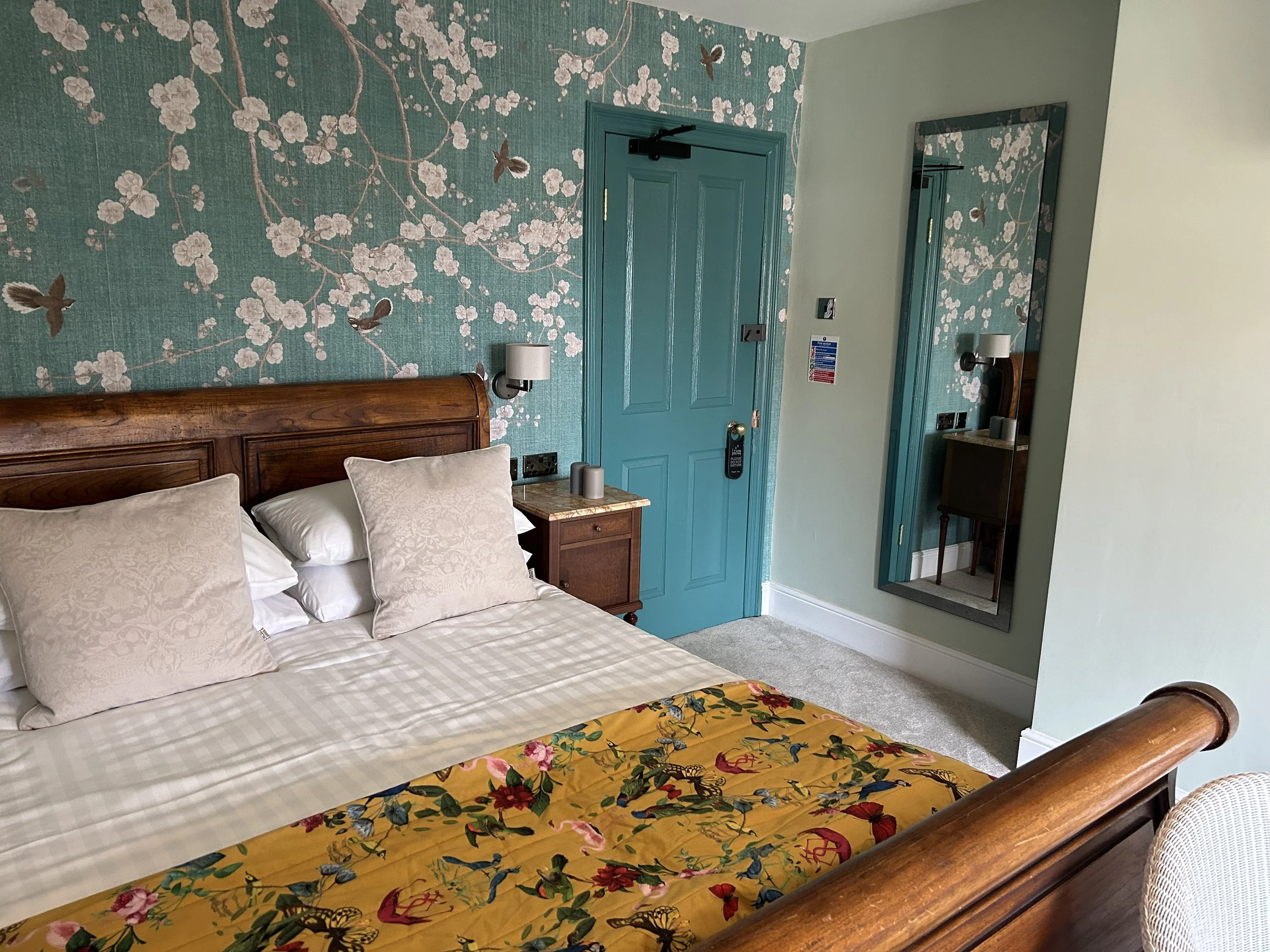 Oriental King, room 10, second floor