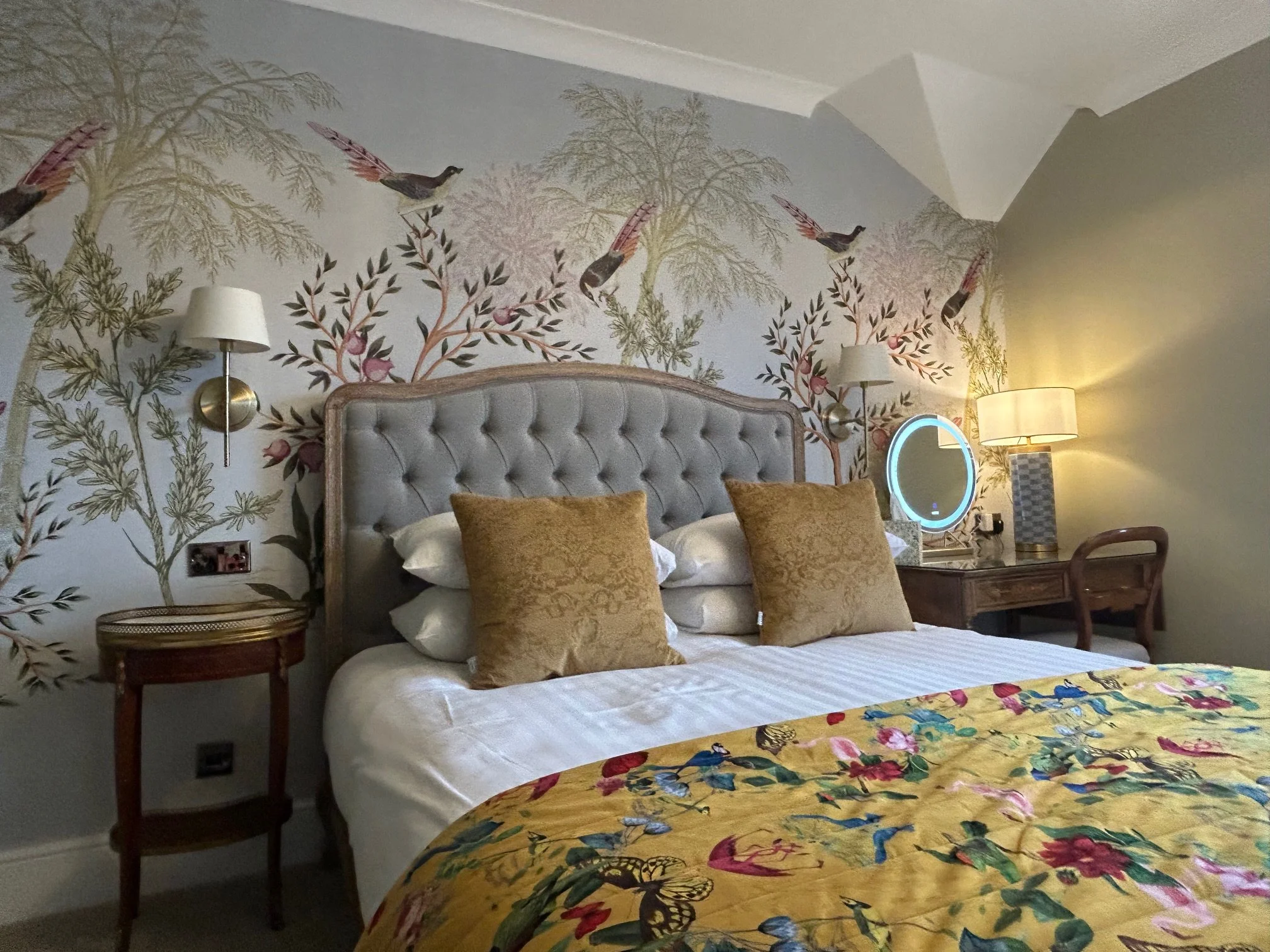 French King, room 9, second floor