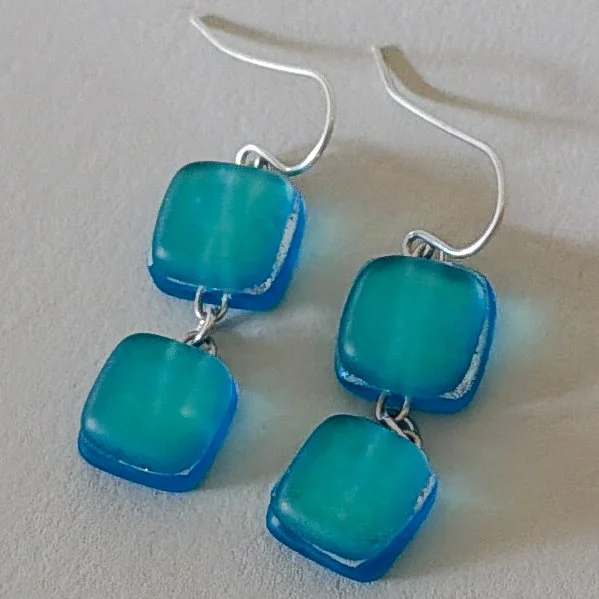 barefoot-in-blue-earrings-linked-2.jpg
