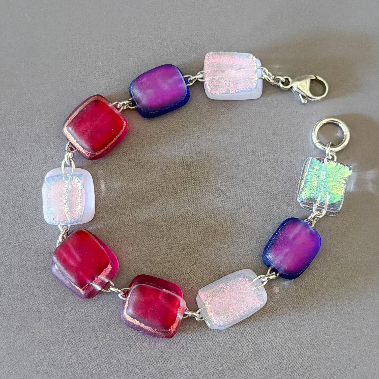 Berry Picking Islandscape Bracelet