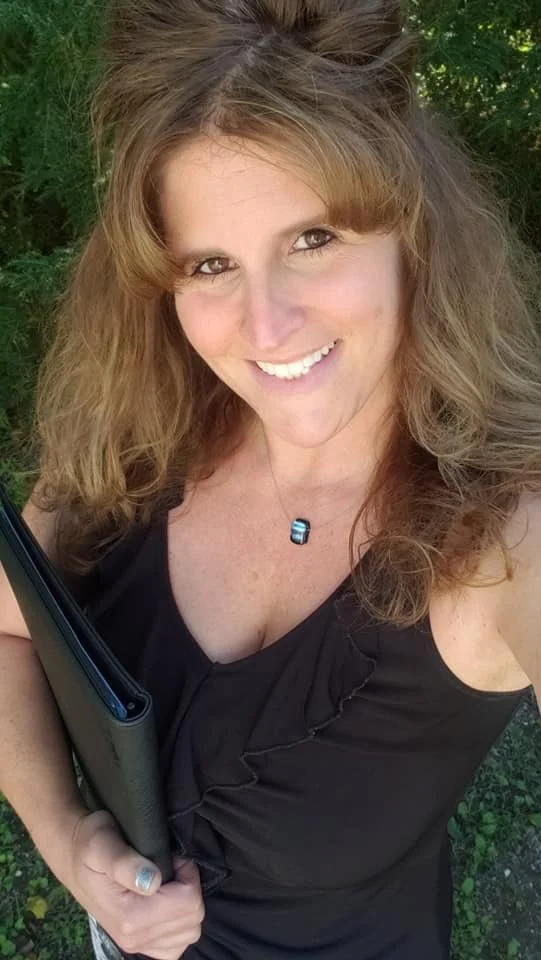 Lynn Staslusis (4).JPG