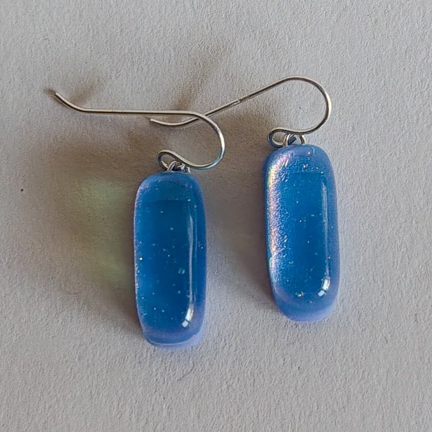 holding-summer-earrings-rectangle.jpg
