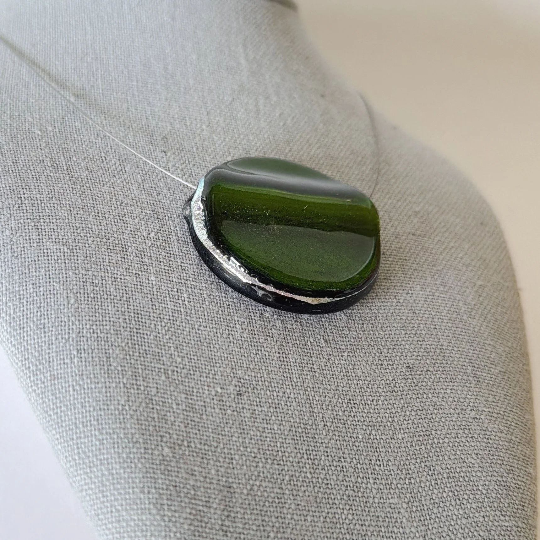 bottlegreen-necklace-round-2.jpg