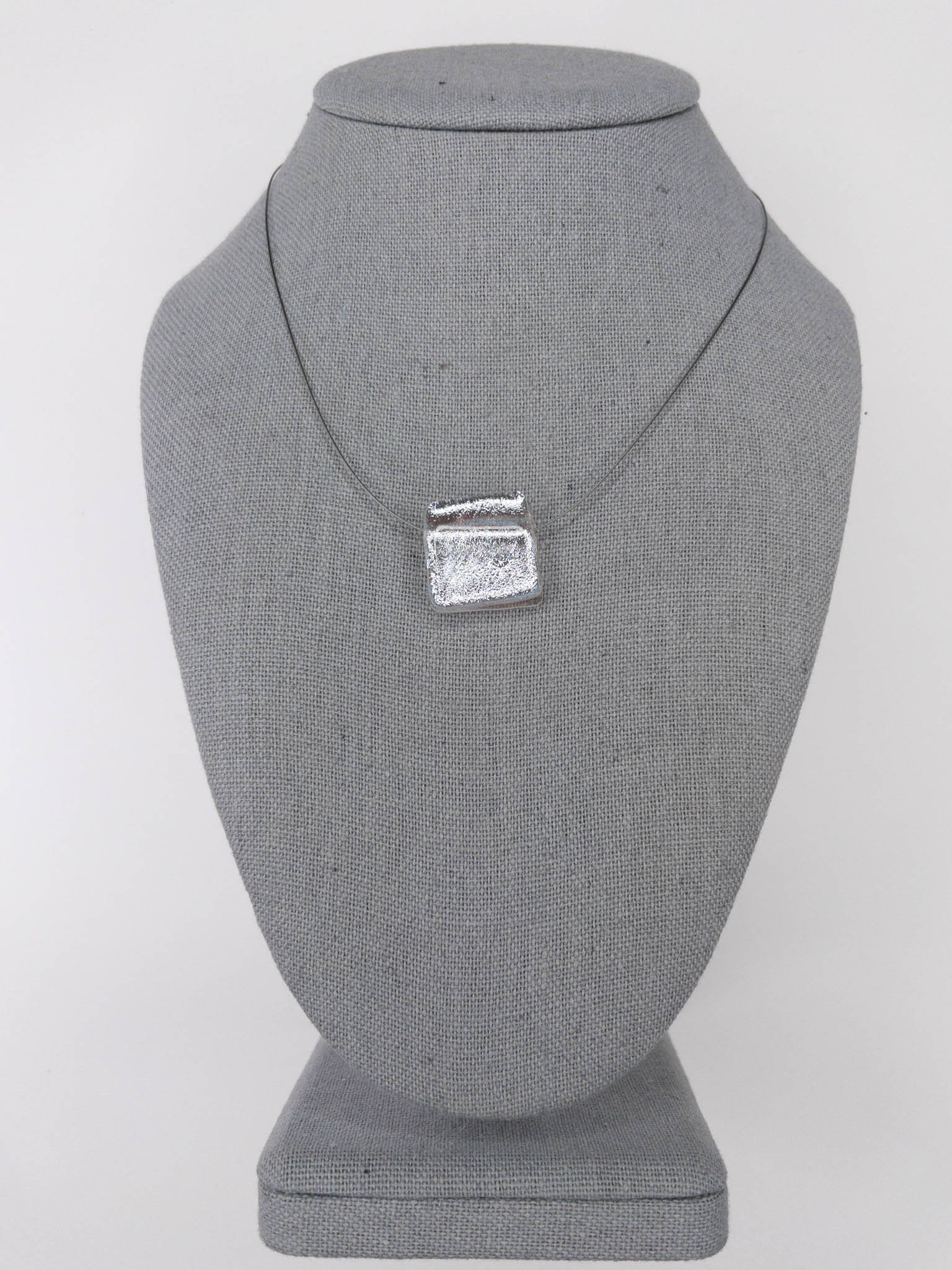 clarity-necklace-square-2.jpg