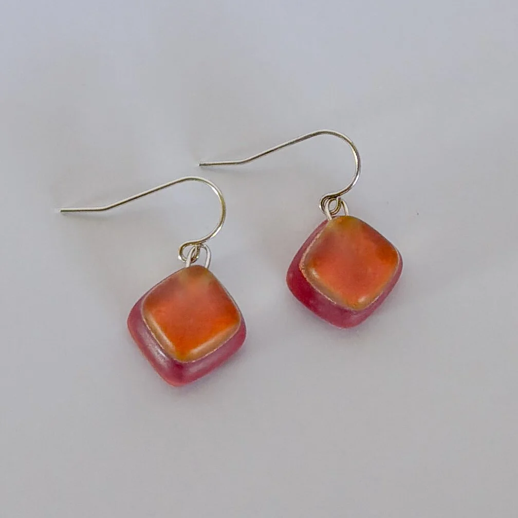 apricot-dawn-earrings-diamond.jpg